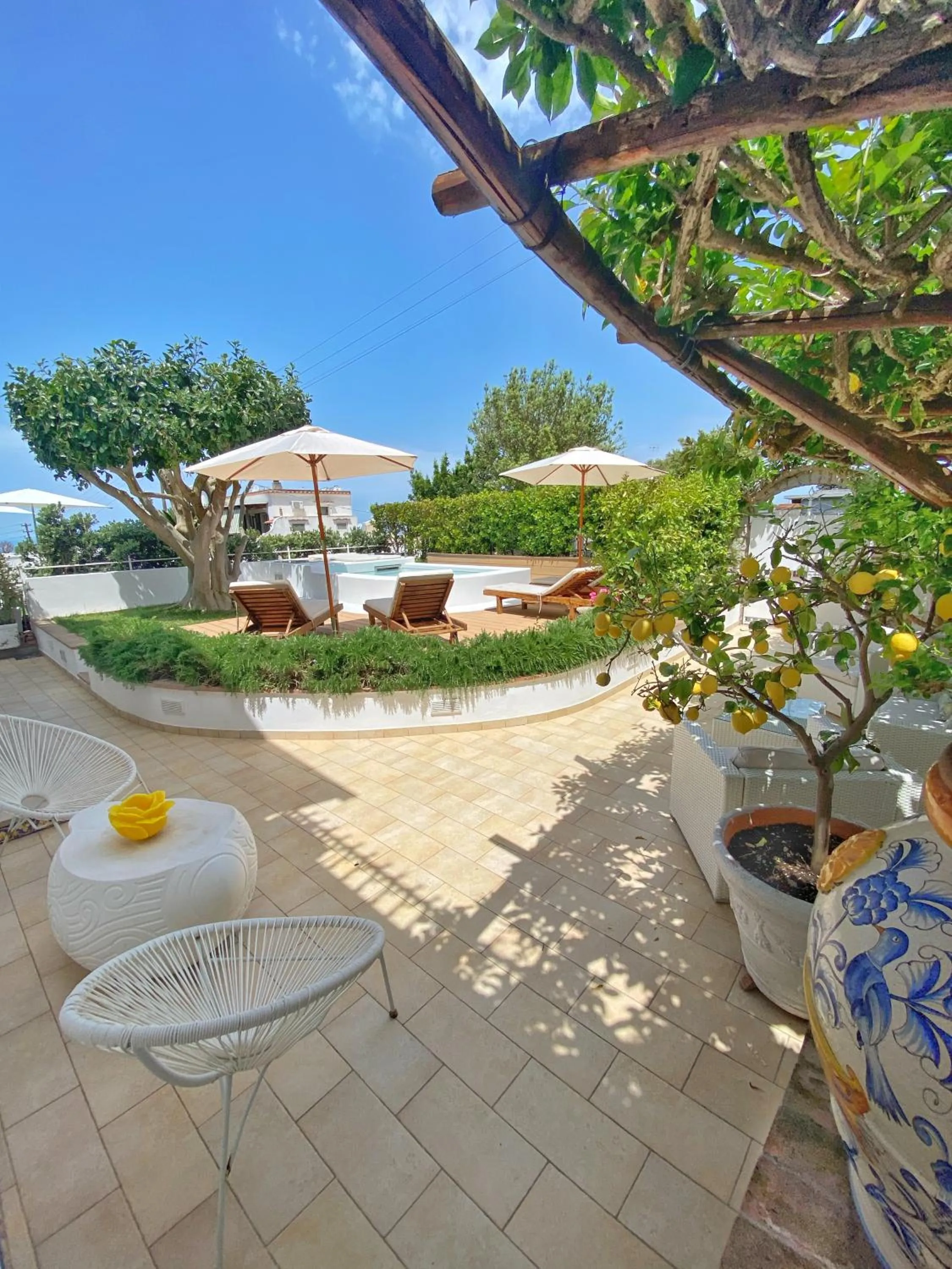 Swimming pool in La Giuliva Charming Rooms