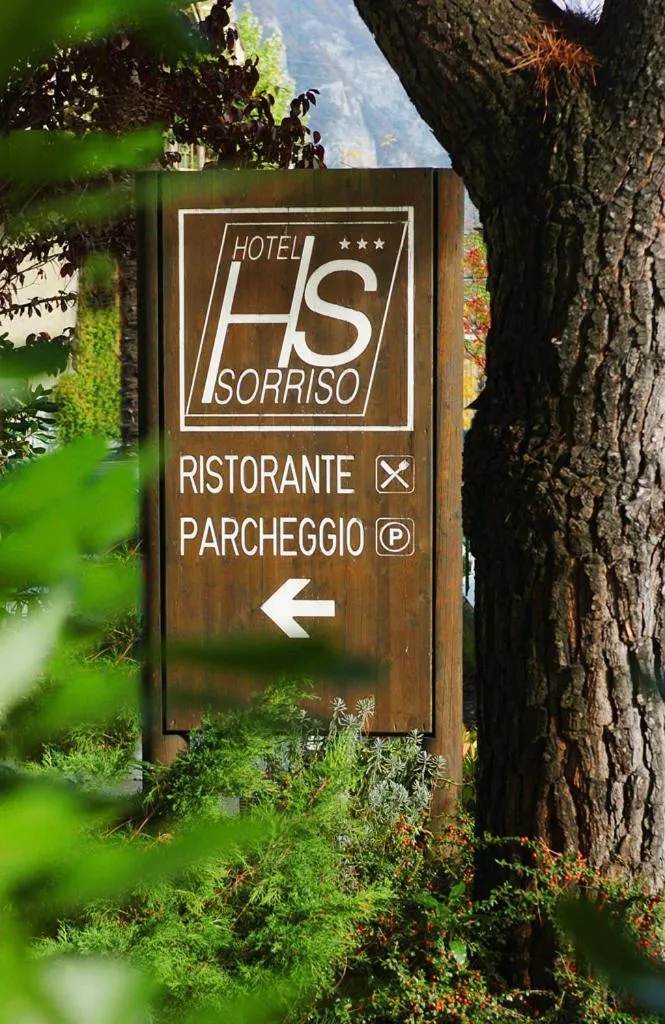 Facade/entrance in Albergo Sorriso