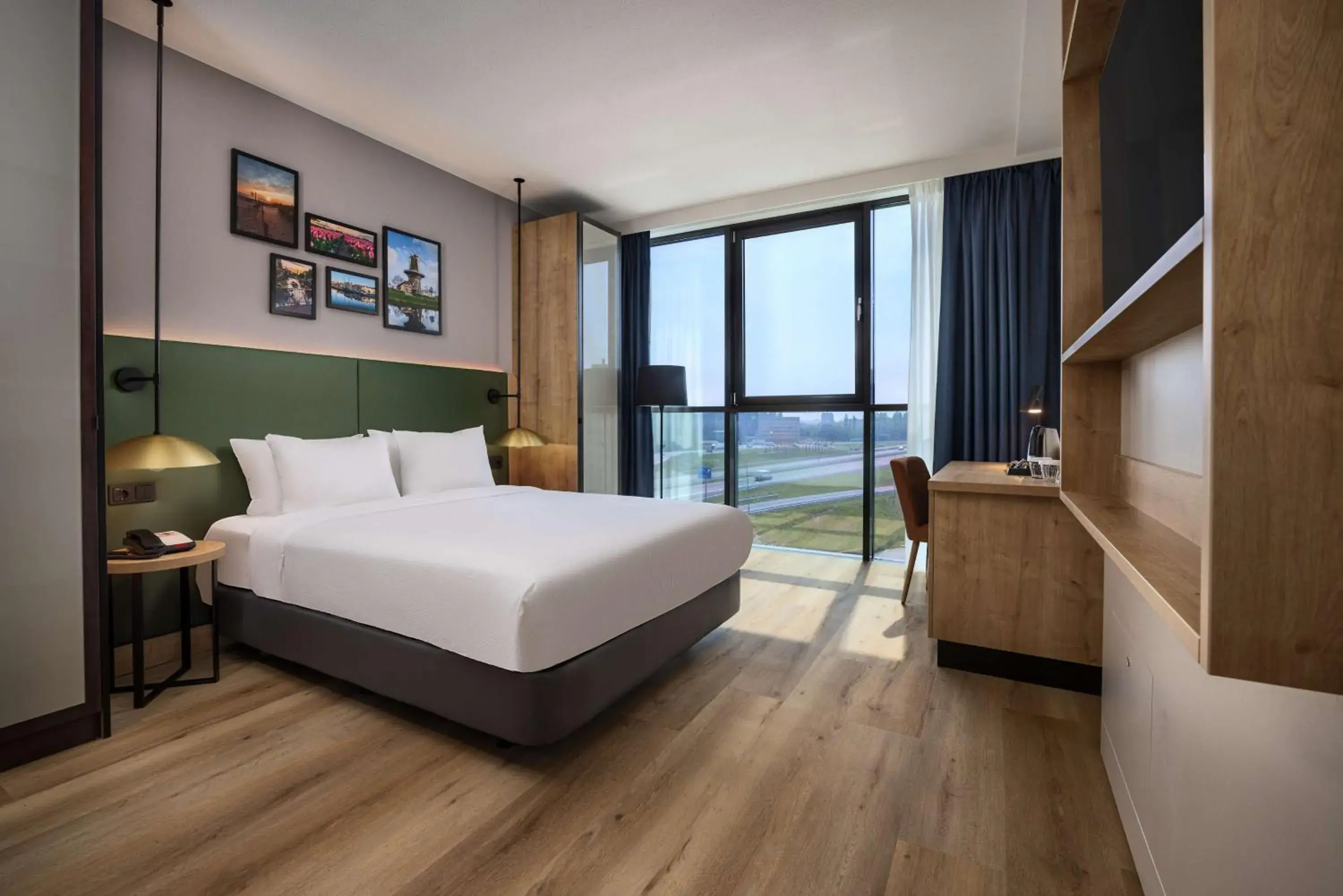 Queen Room - Mobility Access in Hilton Garden Inn Leiden Queen Room - Mobility Access in Hilton Garden Inn Leiden