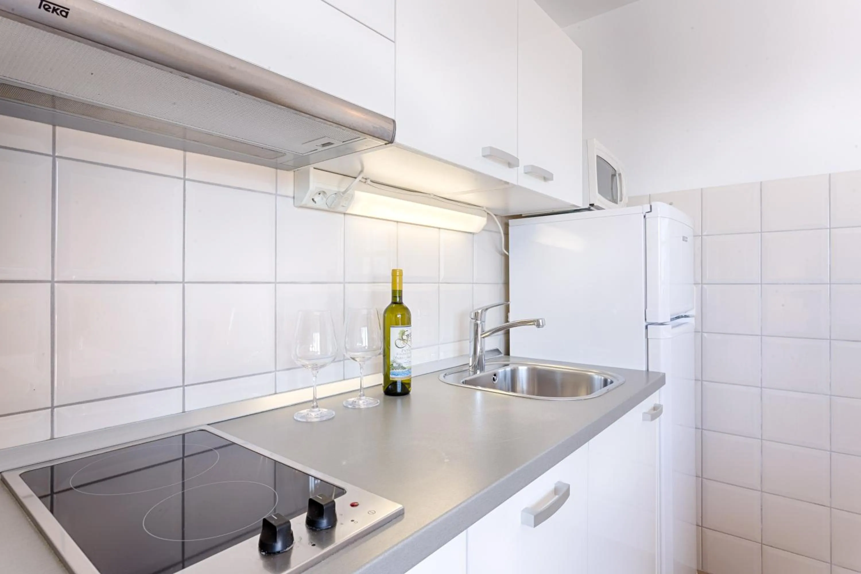 Kitchen or kitchenette in Adriatic Queen Rooms & Apartments