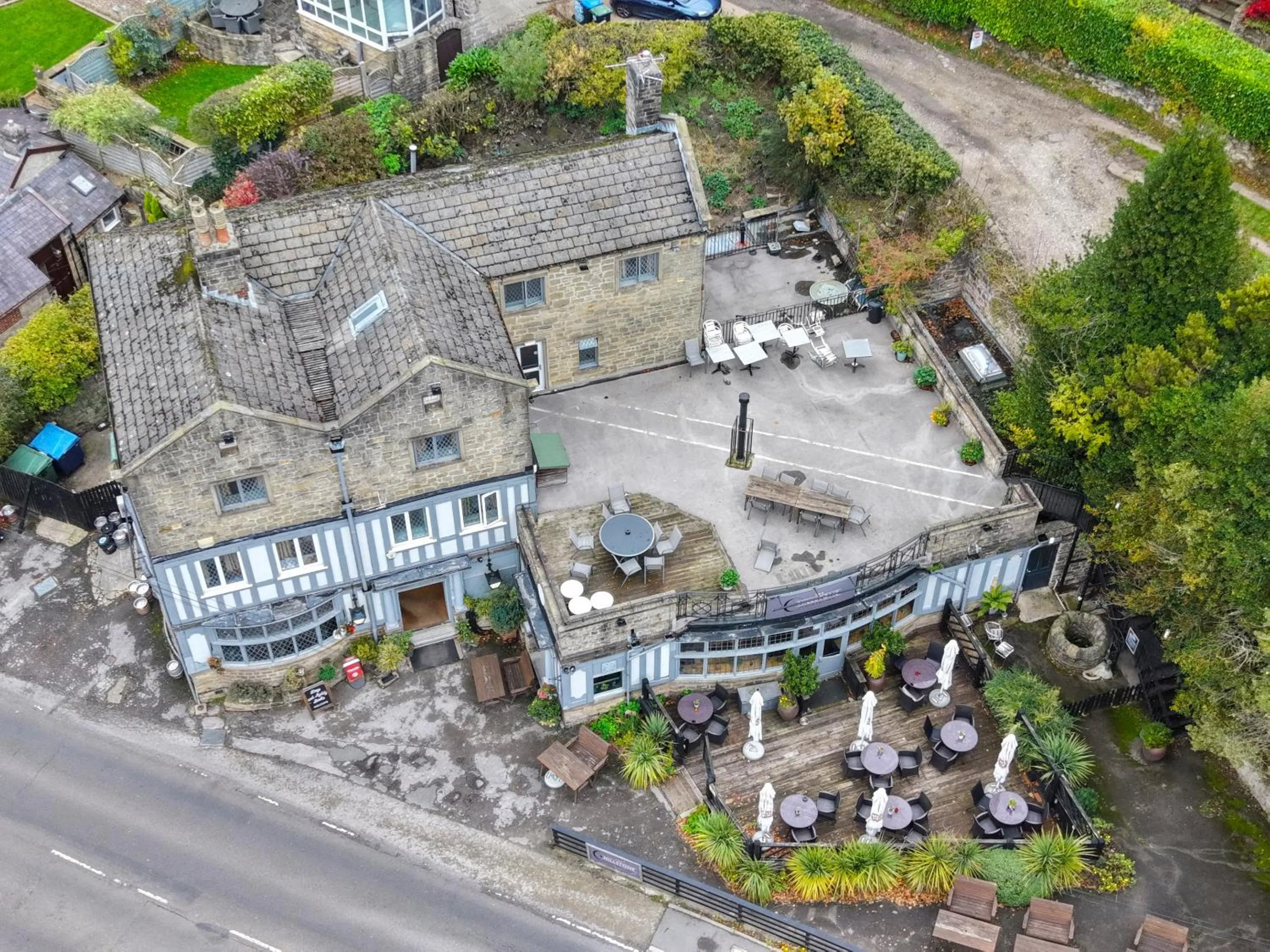 Property building in Millstone Country Inn