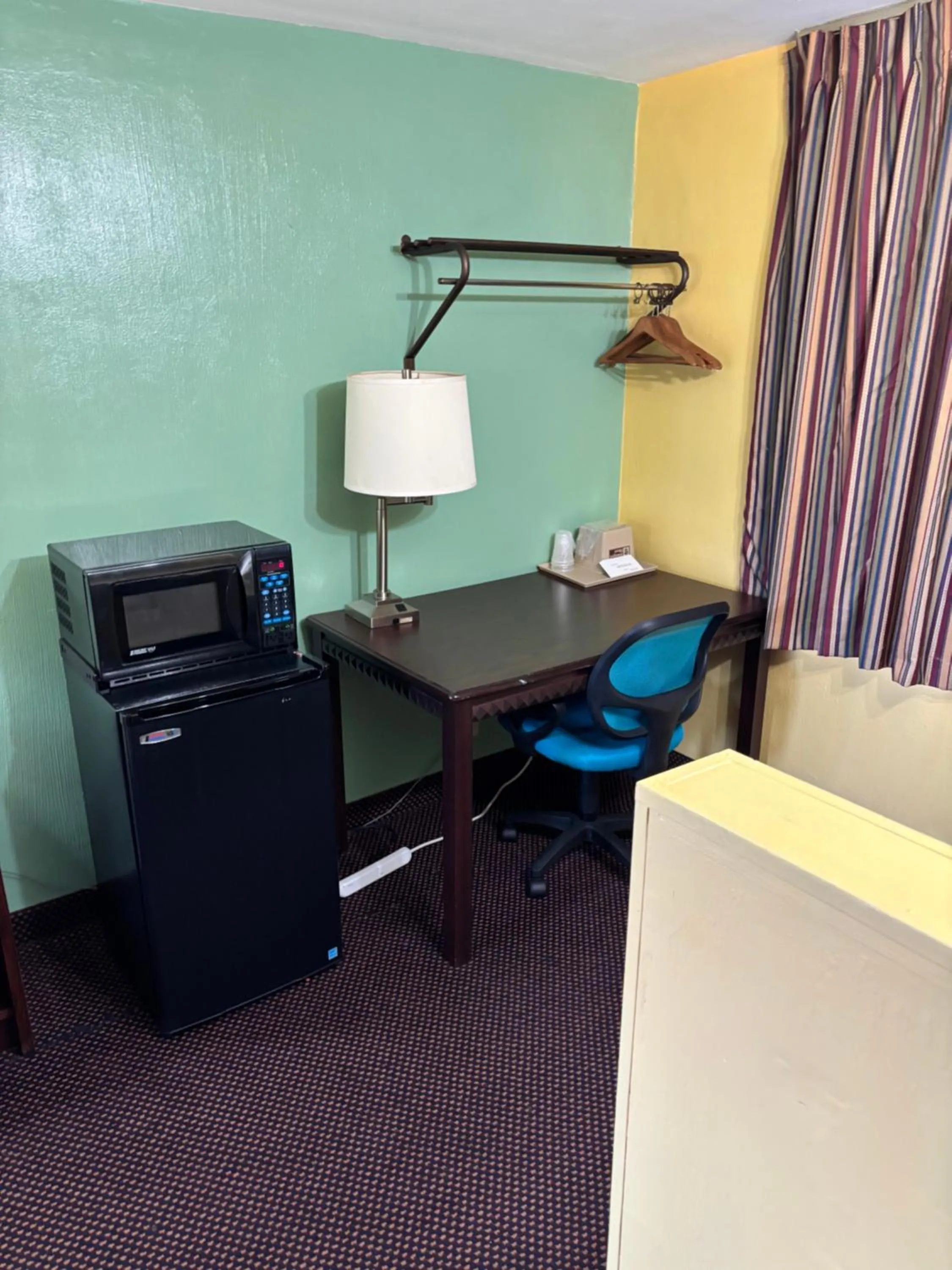 Budget Host Inn Somerset