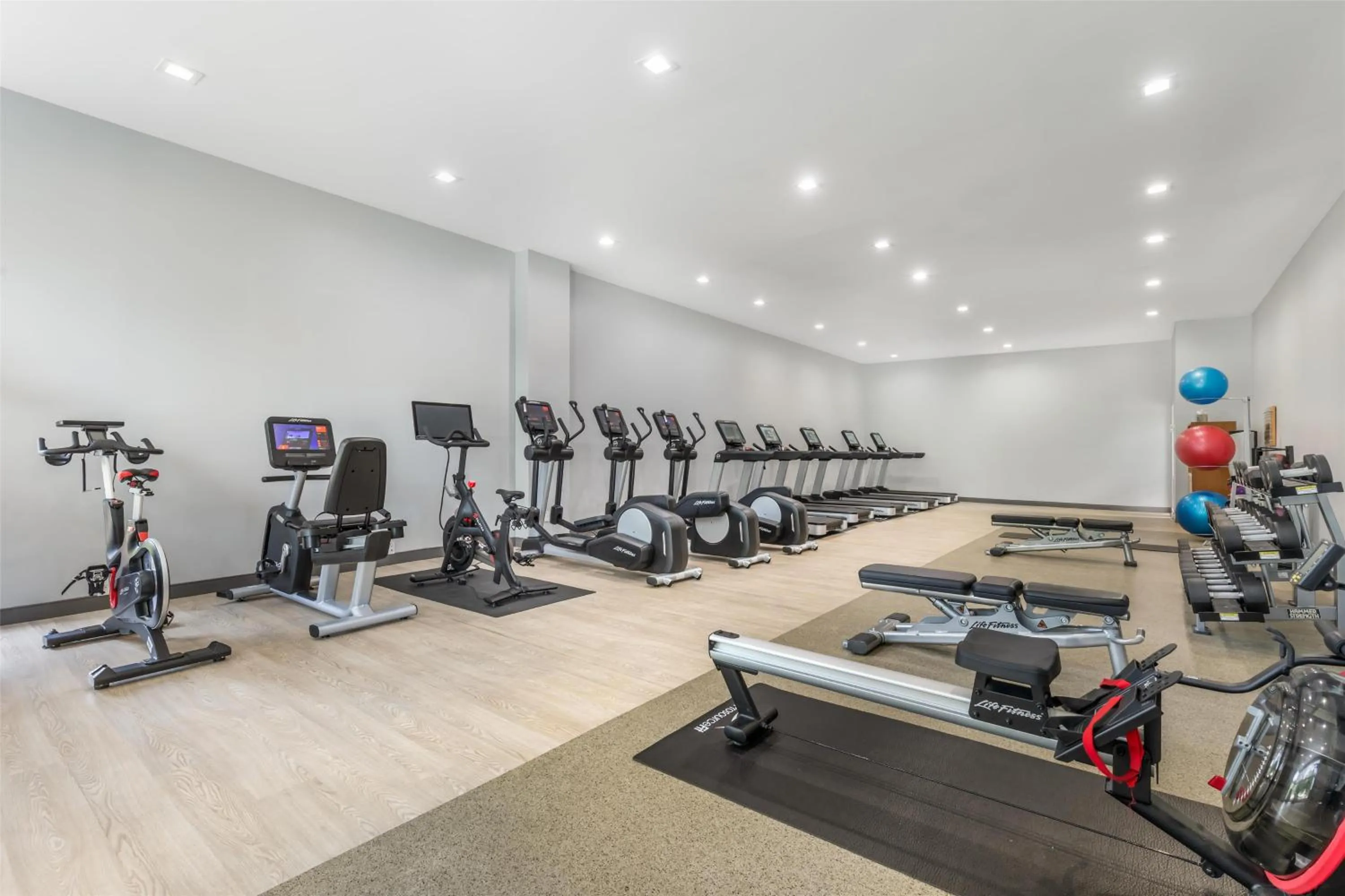 Fitness centre/facilities in Doubletree by Hilton Hotel Williamsburg
