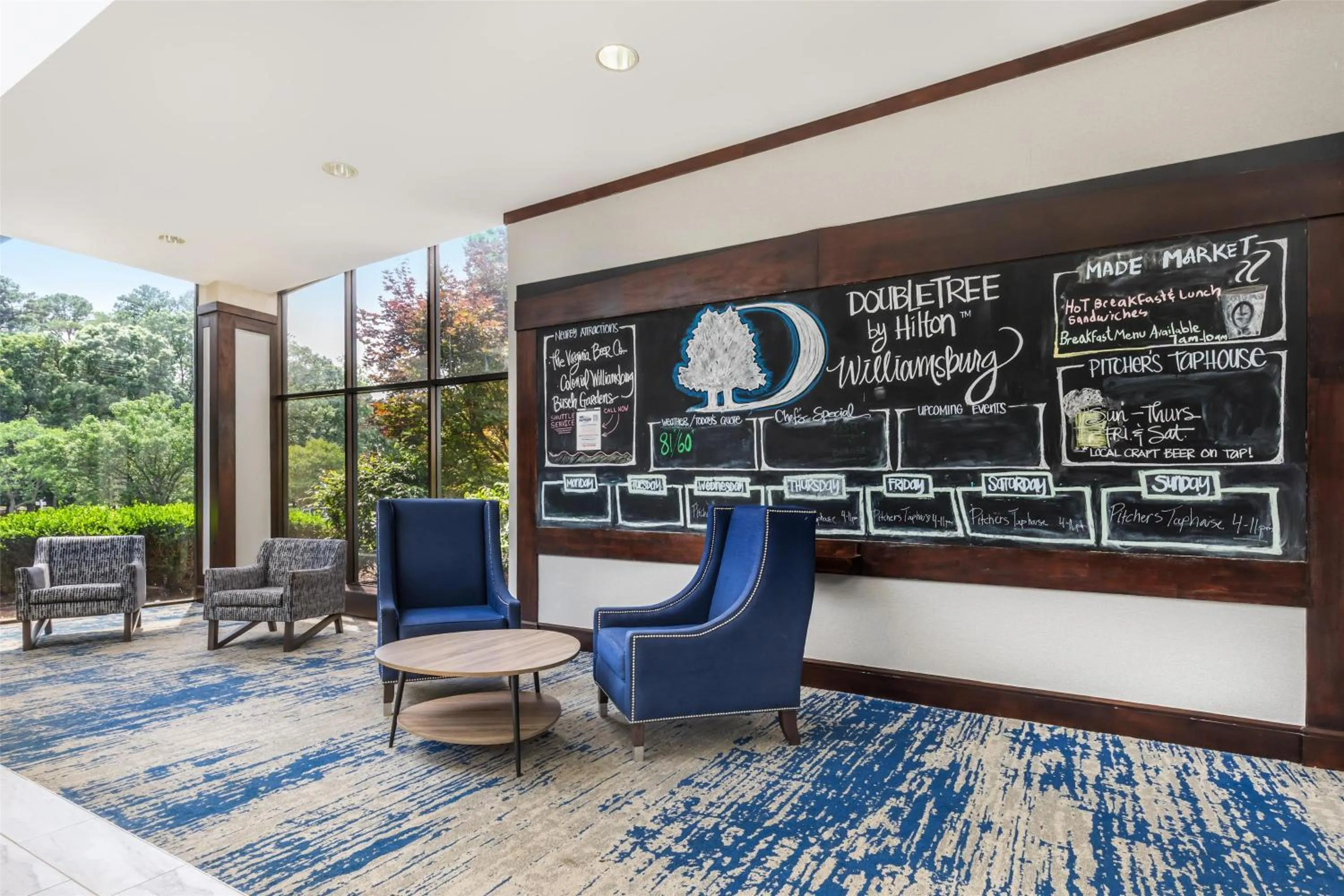 Lobby or reception in Doubletree by Hilton Hotel Williamsburg