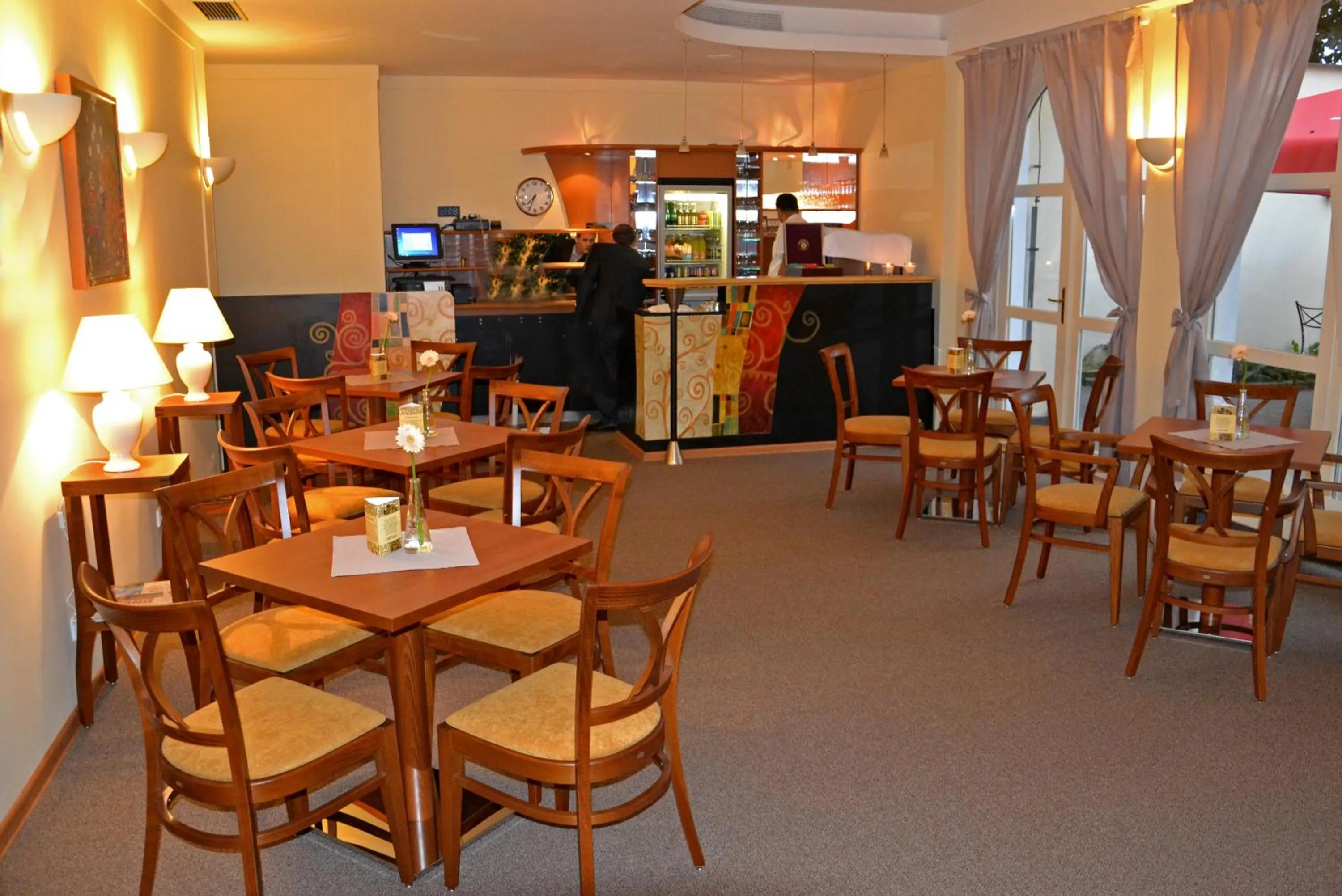 Staff in Hotel Havel