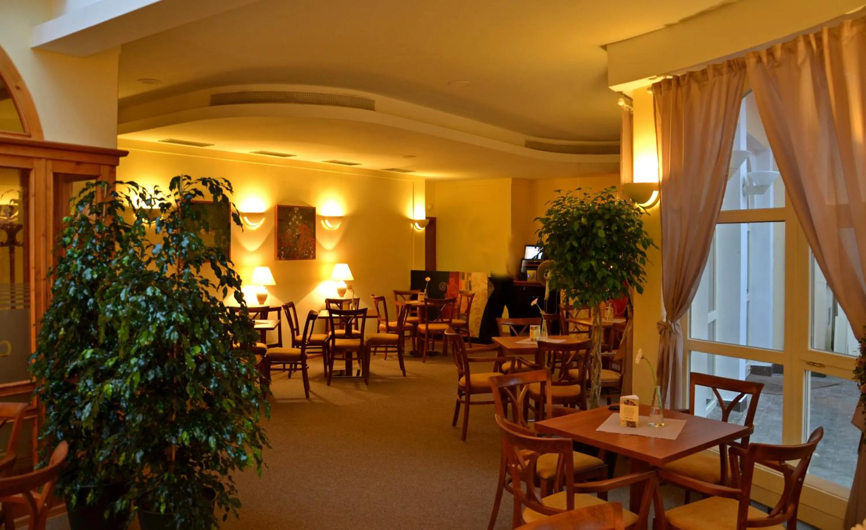 Restaurant/places to eat in Hotel Havel