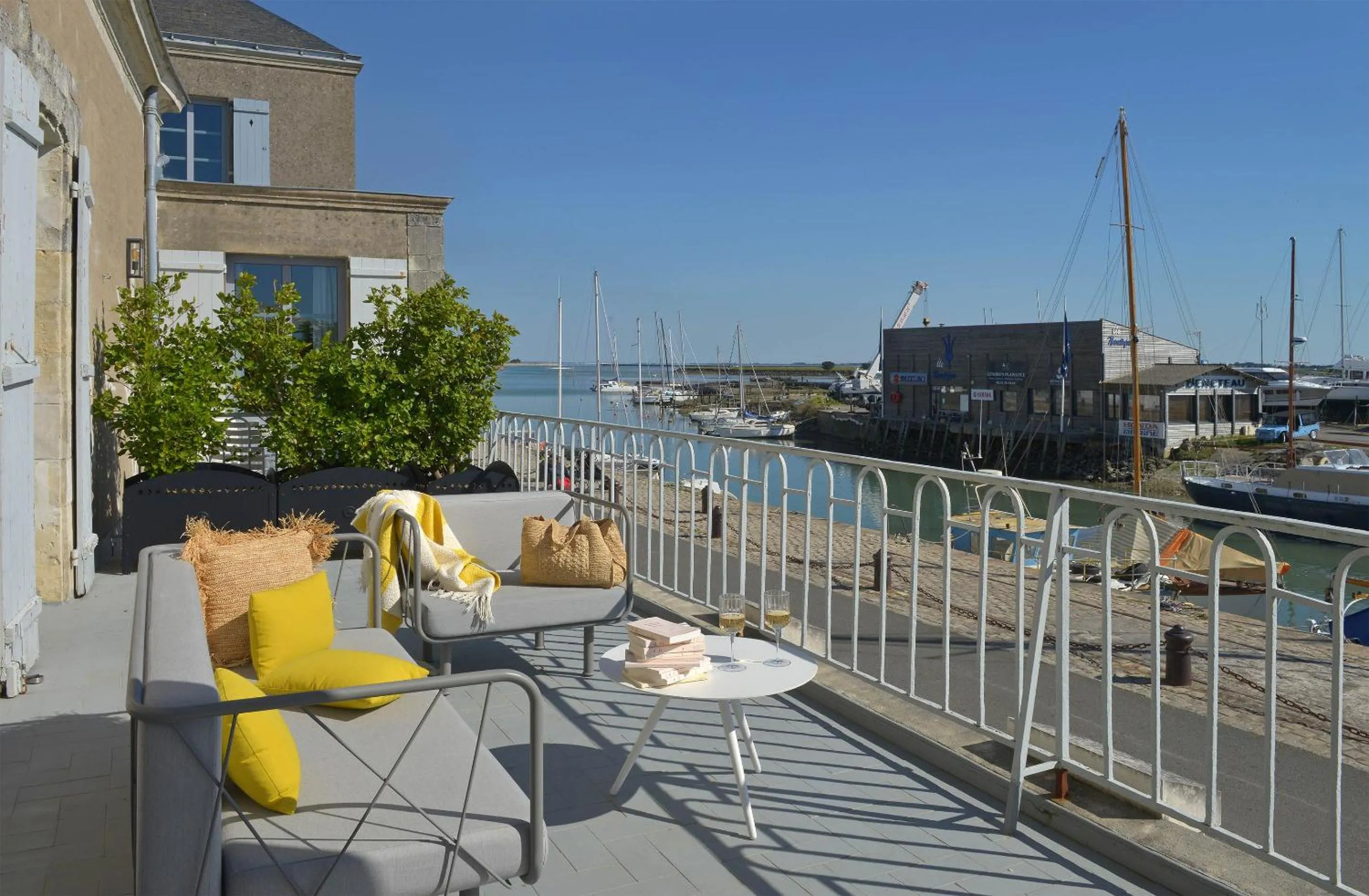 Balcony/Terrace in Le Général d'Elbée Hotel & Spa - Teritoria