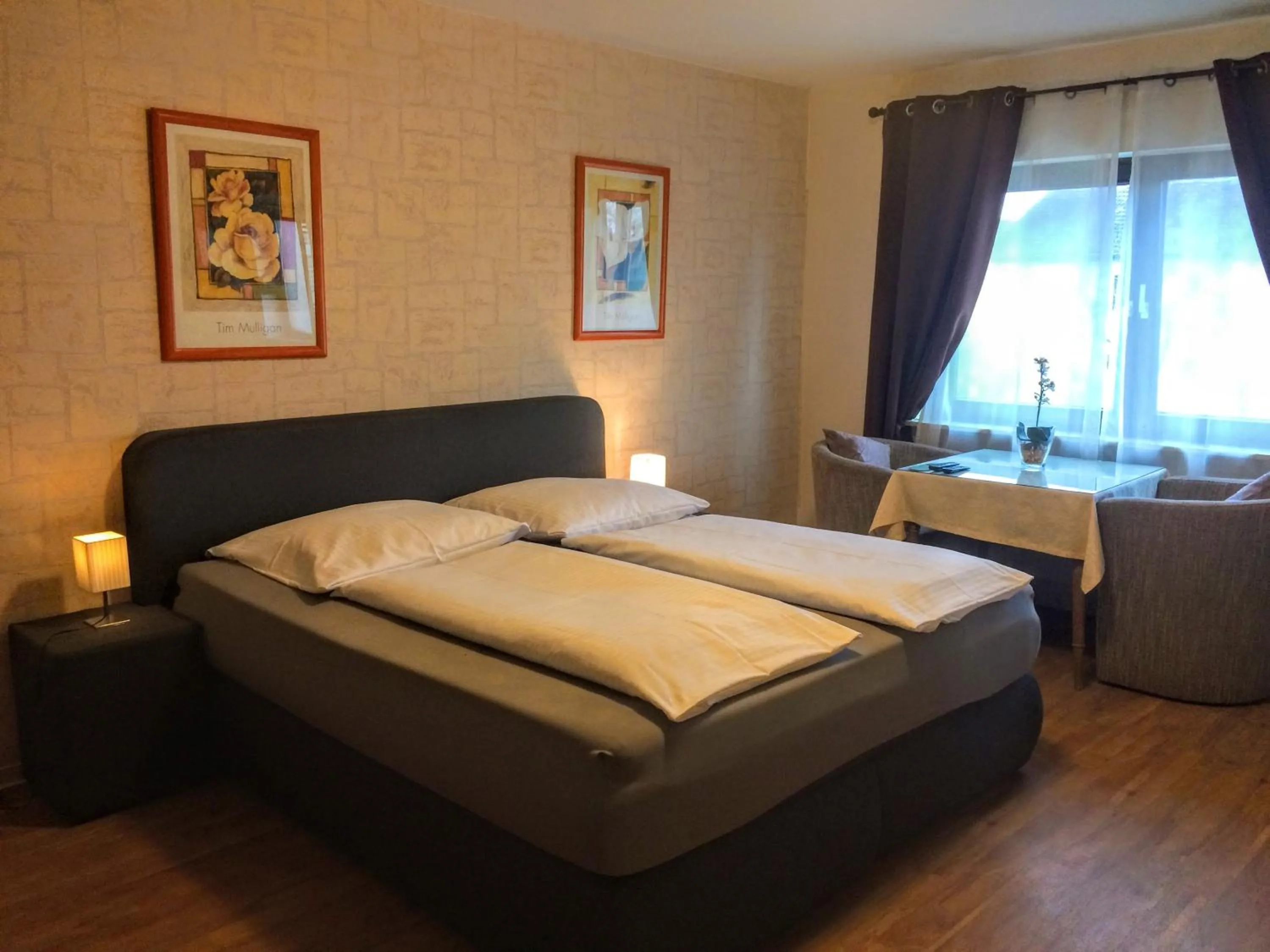 Bed in Hotel zum Schnackel in Mainz
