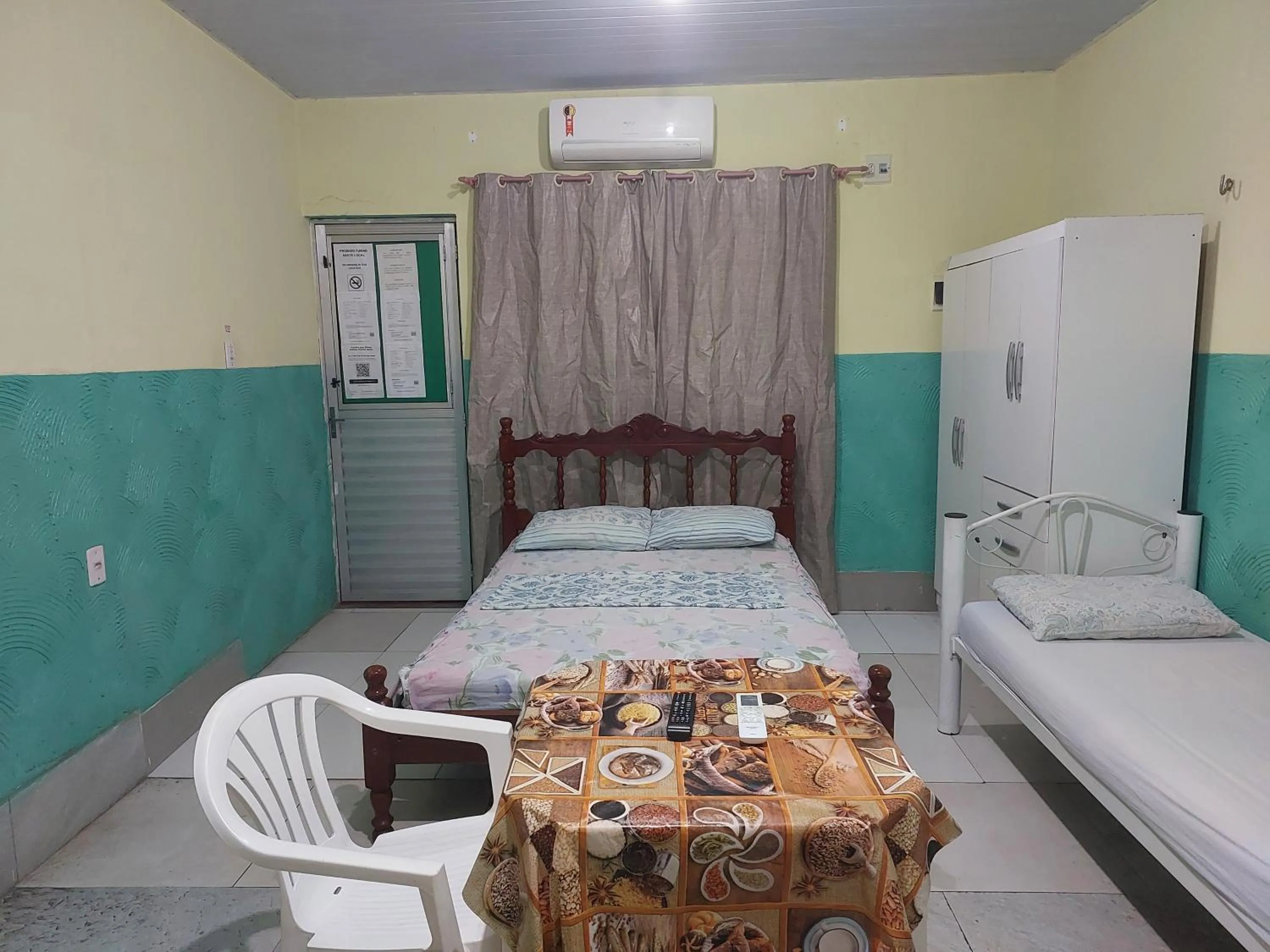 Family Studio - single occupancy in Casa para temporada