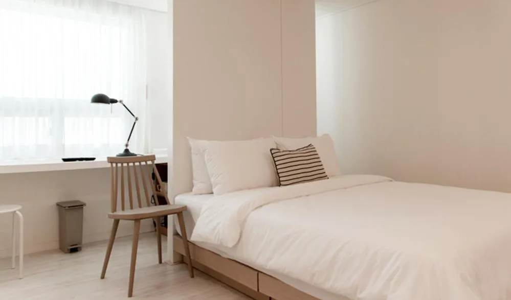 Bedroom, Bed in Hotel Kyungsung