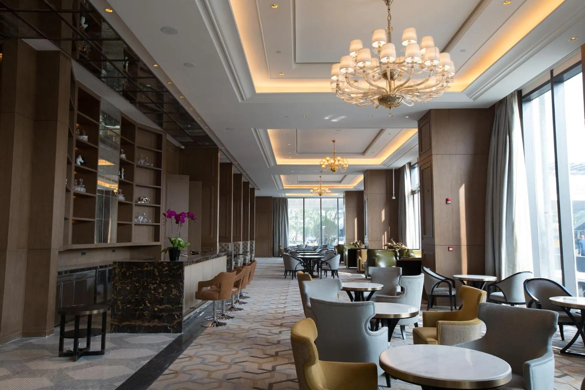 Lounge or bar in Jeurong Hotel Shanghai