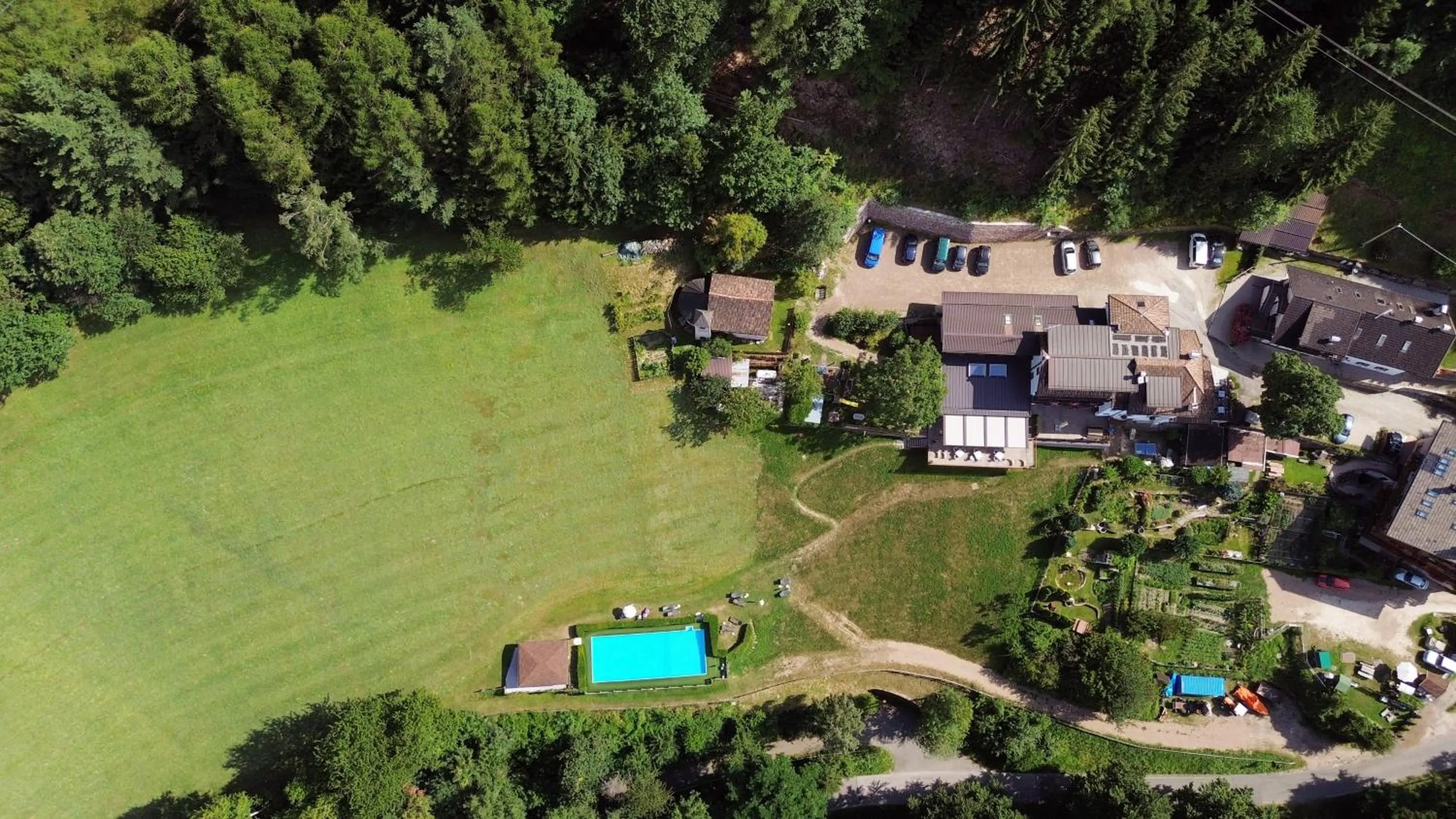 Property building in Bad St Isidor