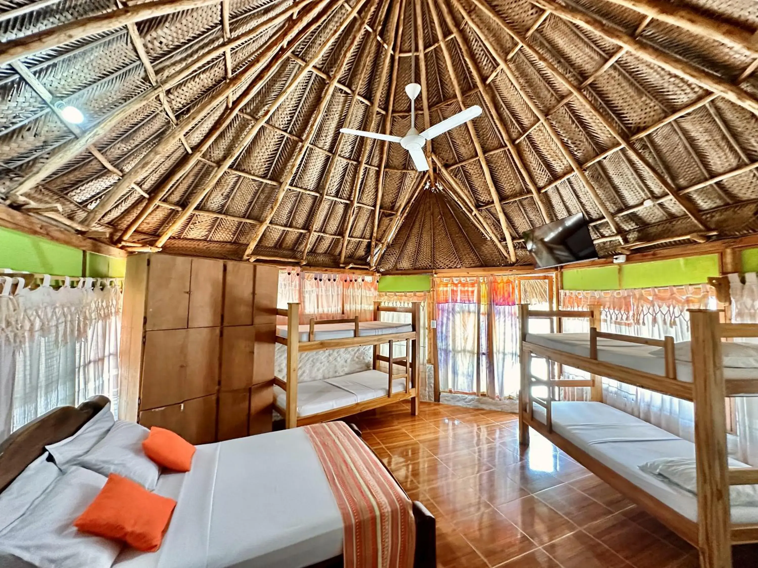 Family Room (6 Adults) in Eco Hostal Yuluka Family Room (6 Adults) in Eco Hostal Yuluka