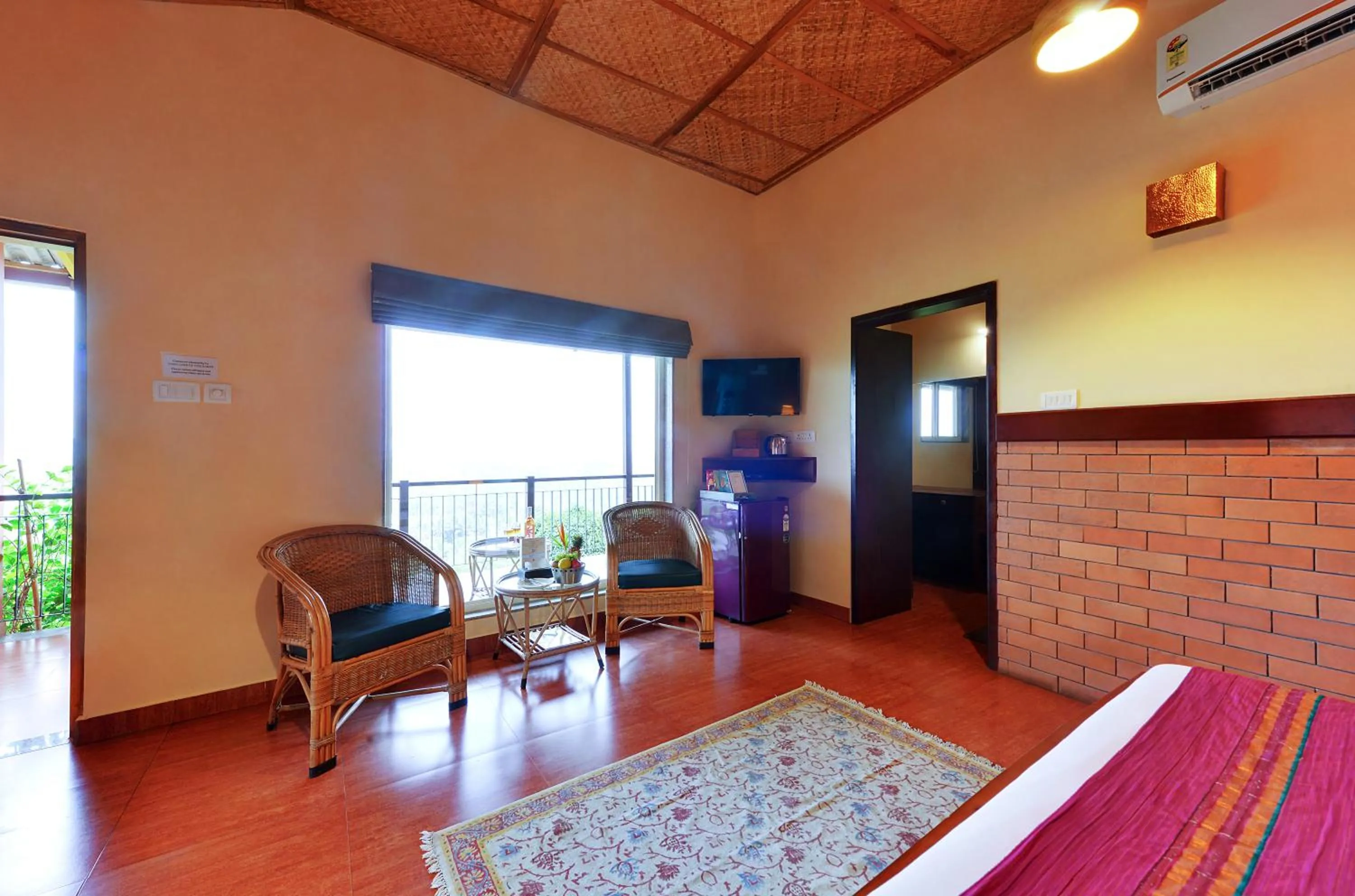 TV and multimedia, Bed in The Estate Resort , Mangalore