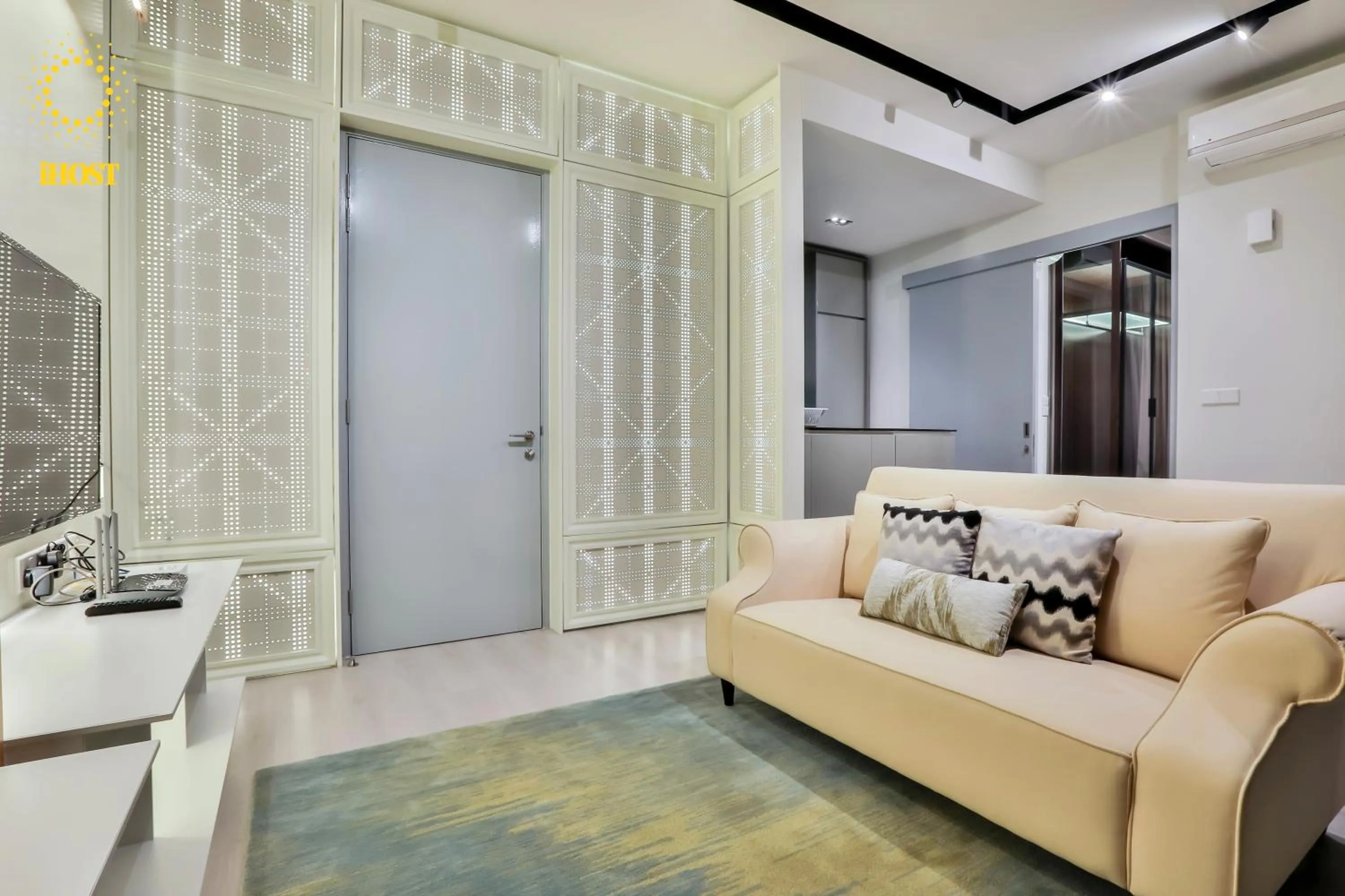 Seating area in Expressionz 48th floor Sky Pool