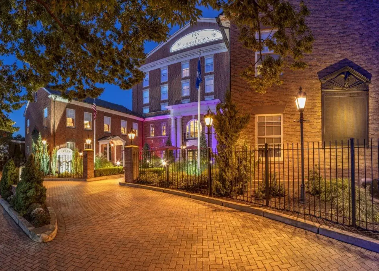 Facade/entrance in Inn at Middletown Facade/entrance in Inn at Middletown