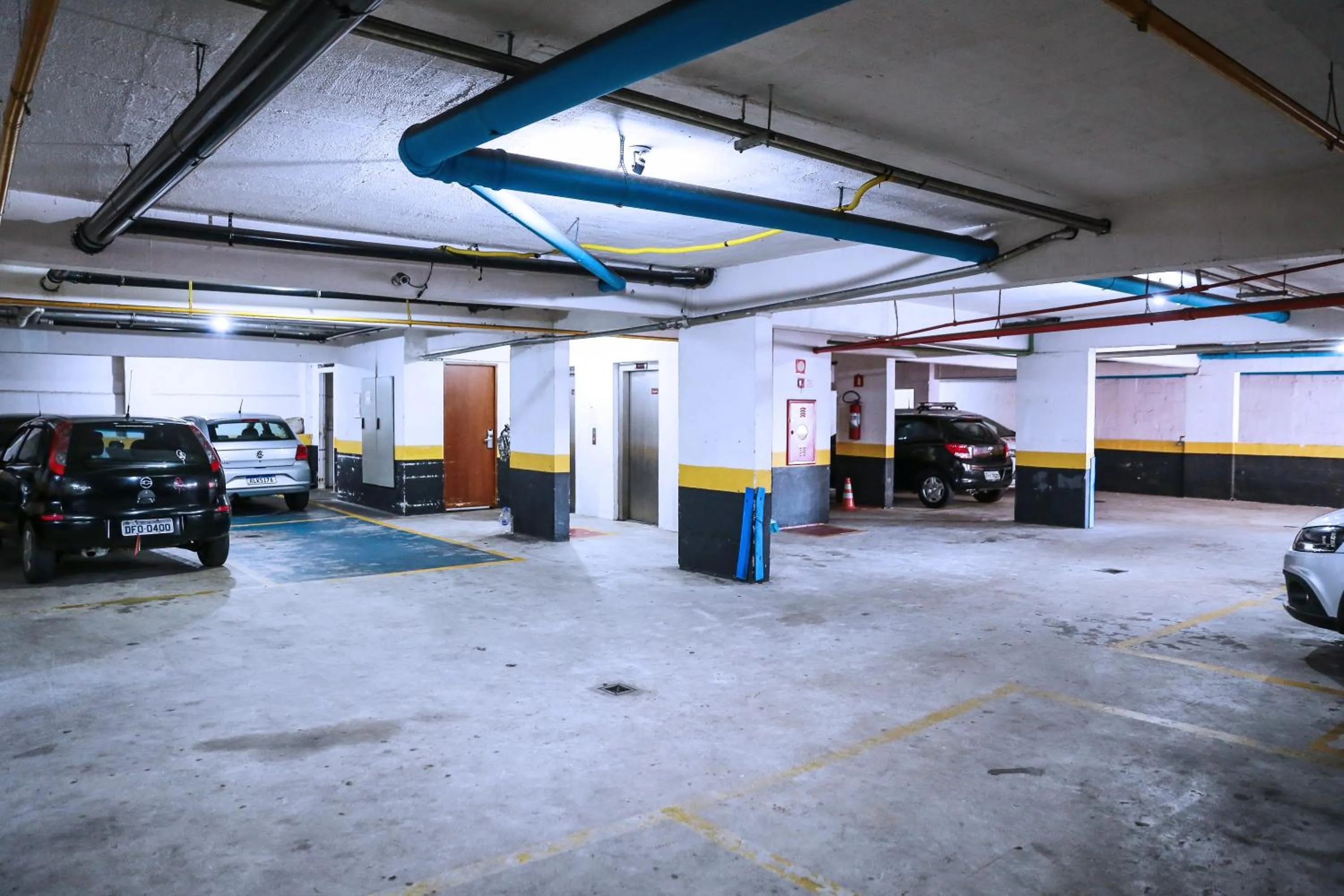 Parking in Polo Hotel