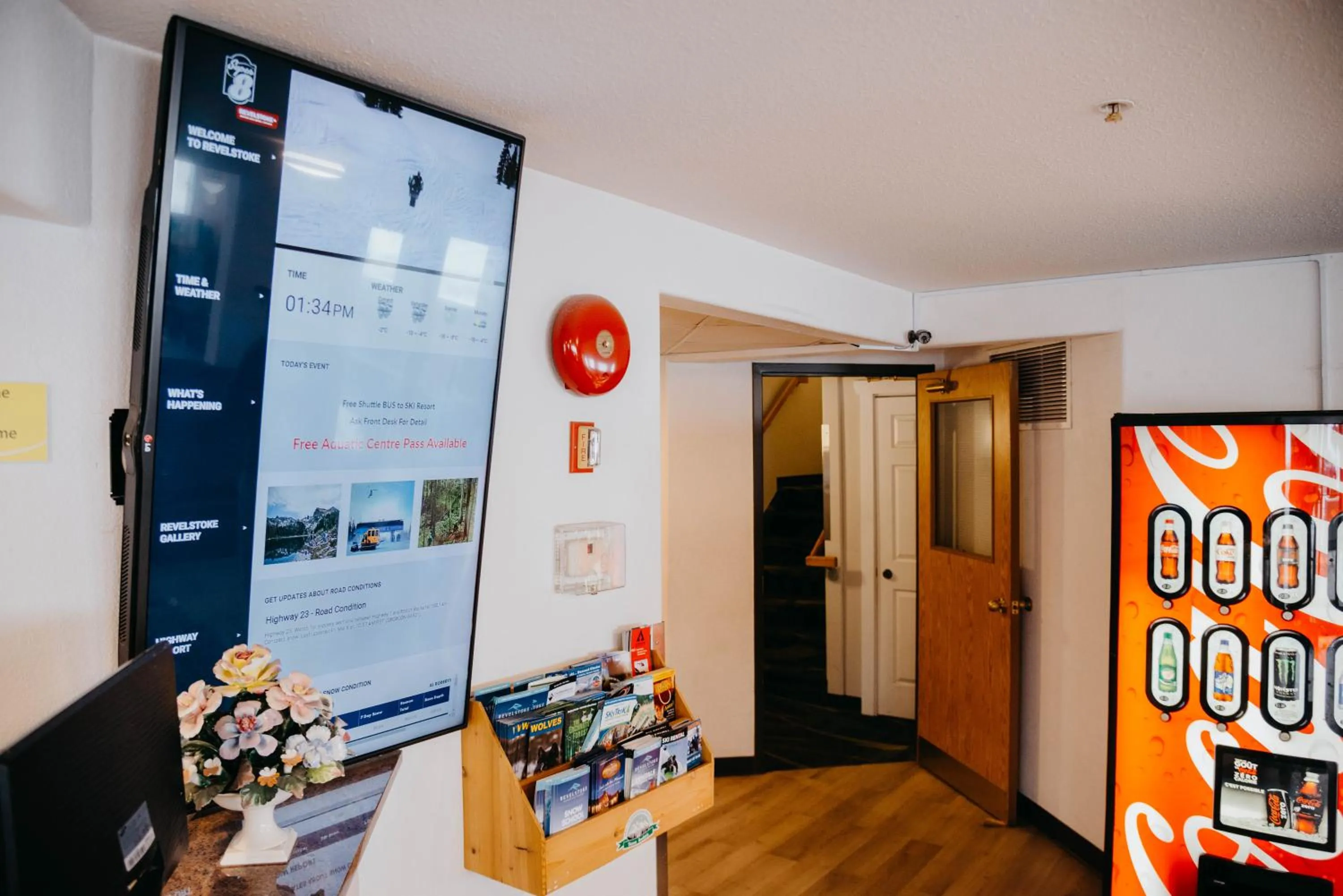 Super 8 by Wyndham Revelstoke BC