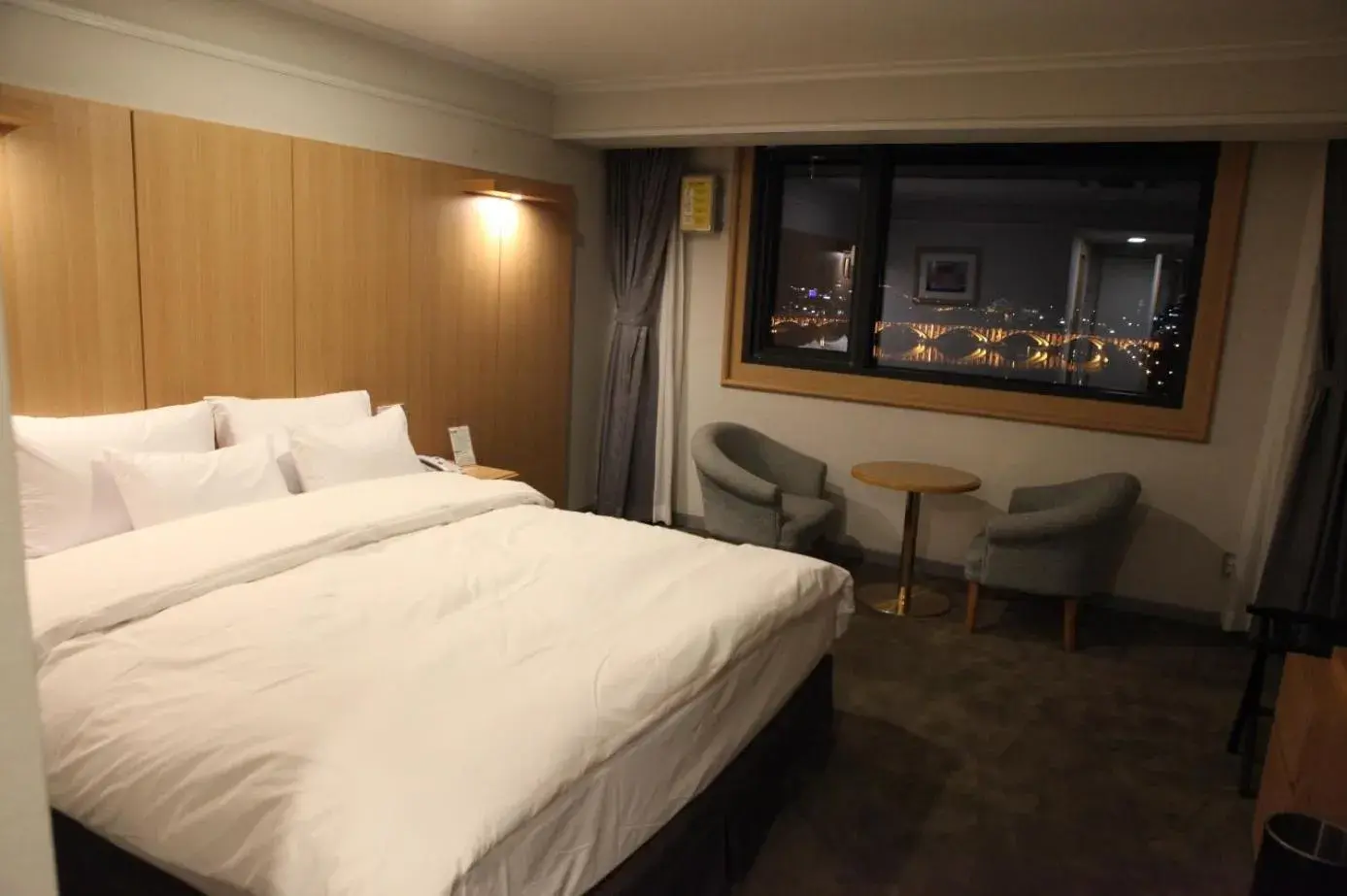 Bed in Hotel Dongbang Bed in Hotel Dongbang