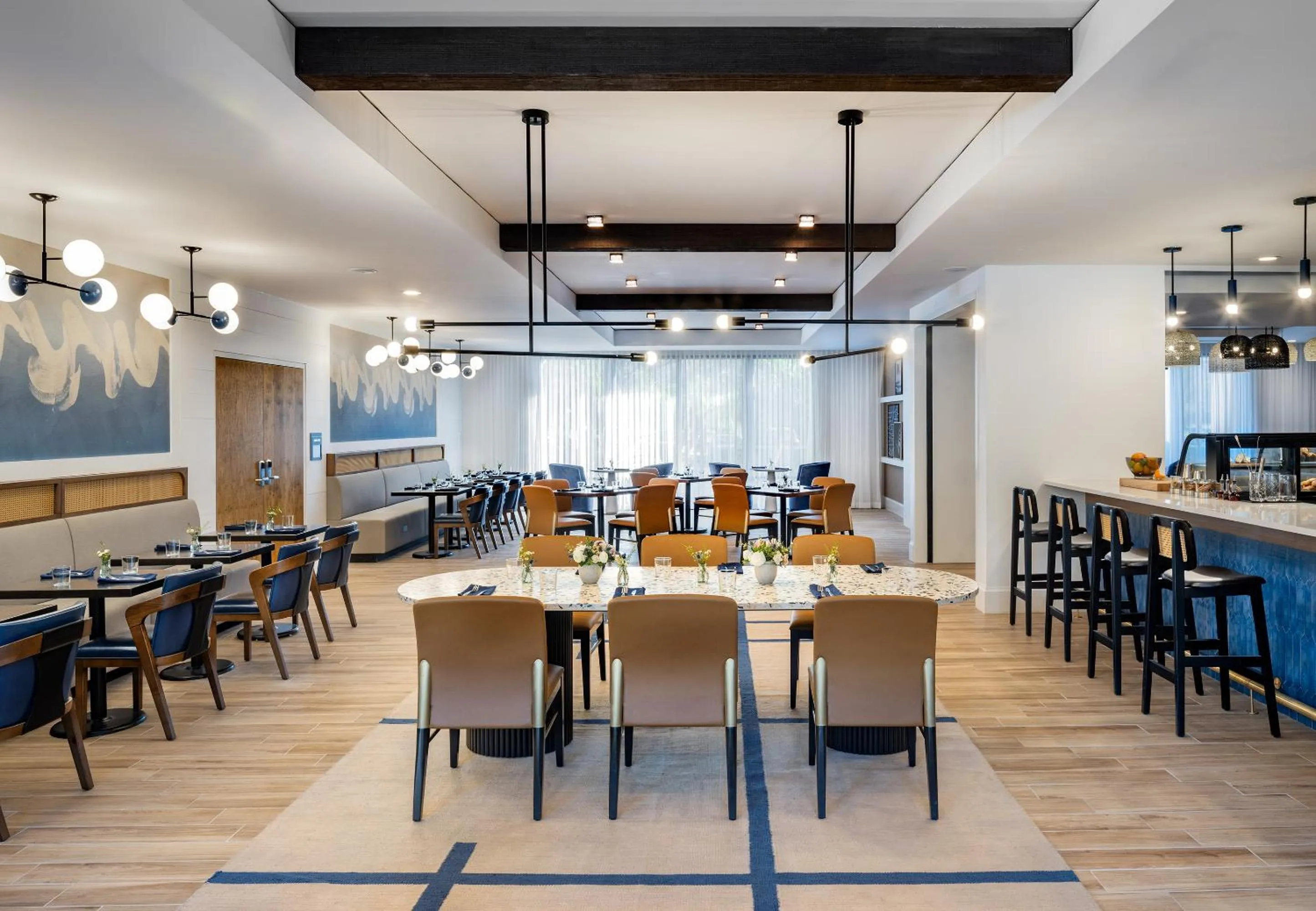 Restaurant/places to eat in Delta Hotels by Marriott Jacksonville Deerwood