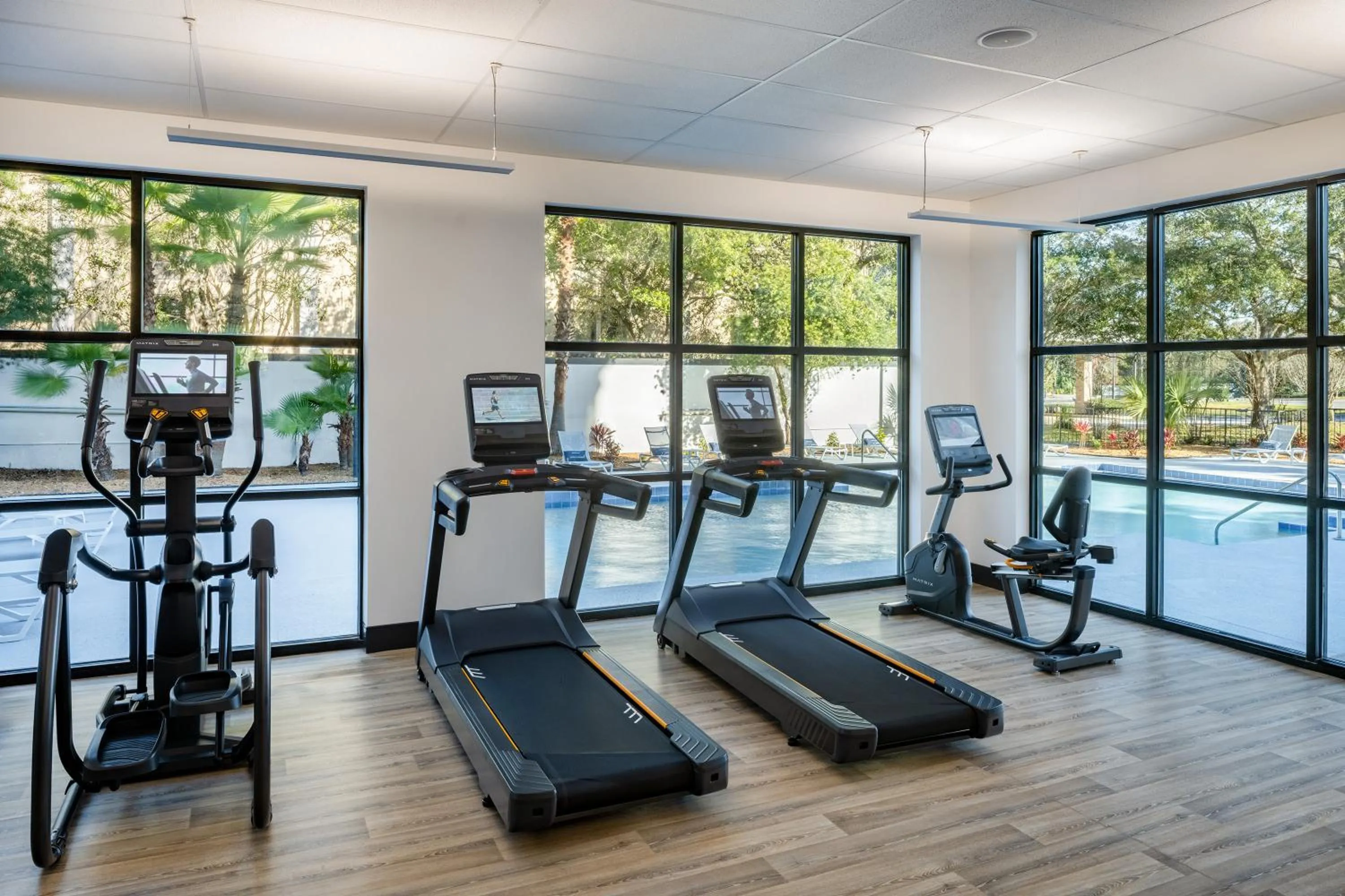 Fitness centre/facilities in Delta Hotels by Marriott Jacksonville Deerwood
