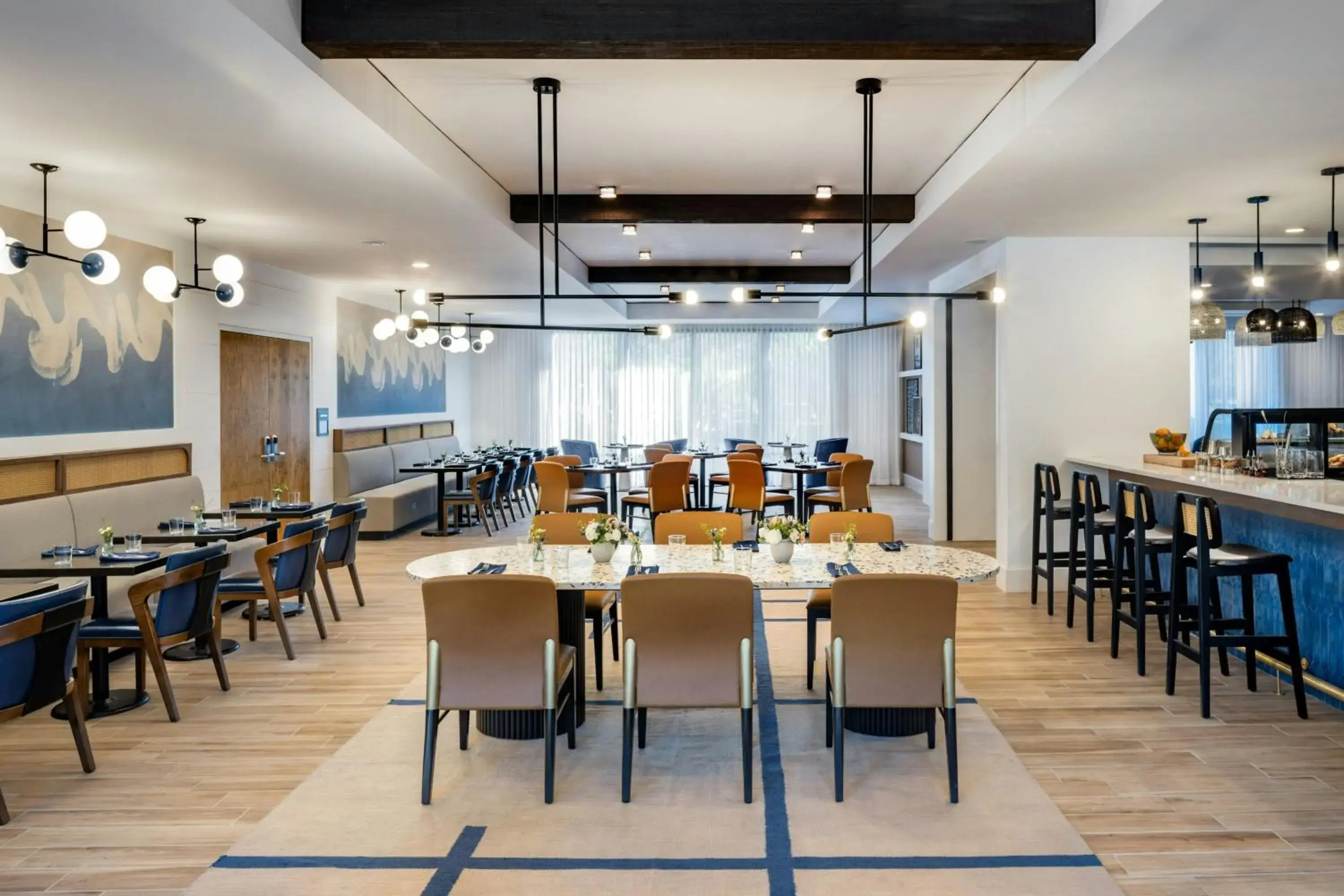 Restaurant/places to eat in Delta Hotels by Marriott Jacksonville Deerwood Restaurant/places to eat in Delta Hotels by Marriott Jacksonville Deerwood