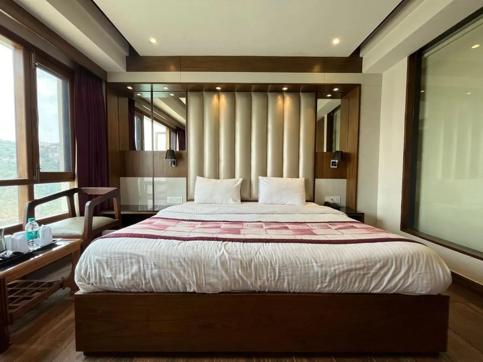 Photo of the whole room, Bed in Mahaveer Shimla By Royal Collection Hotels Photo of the whole room, Bed in Mahaveer Shimla By Royal Collection Hotels