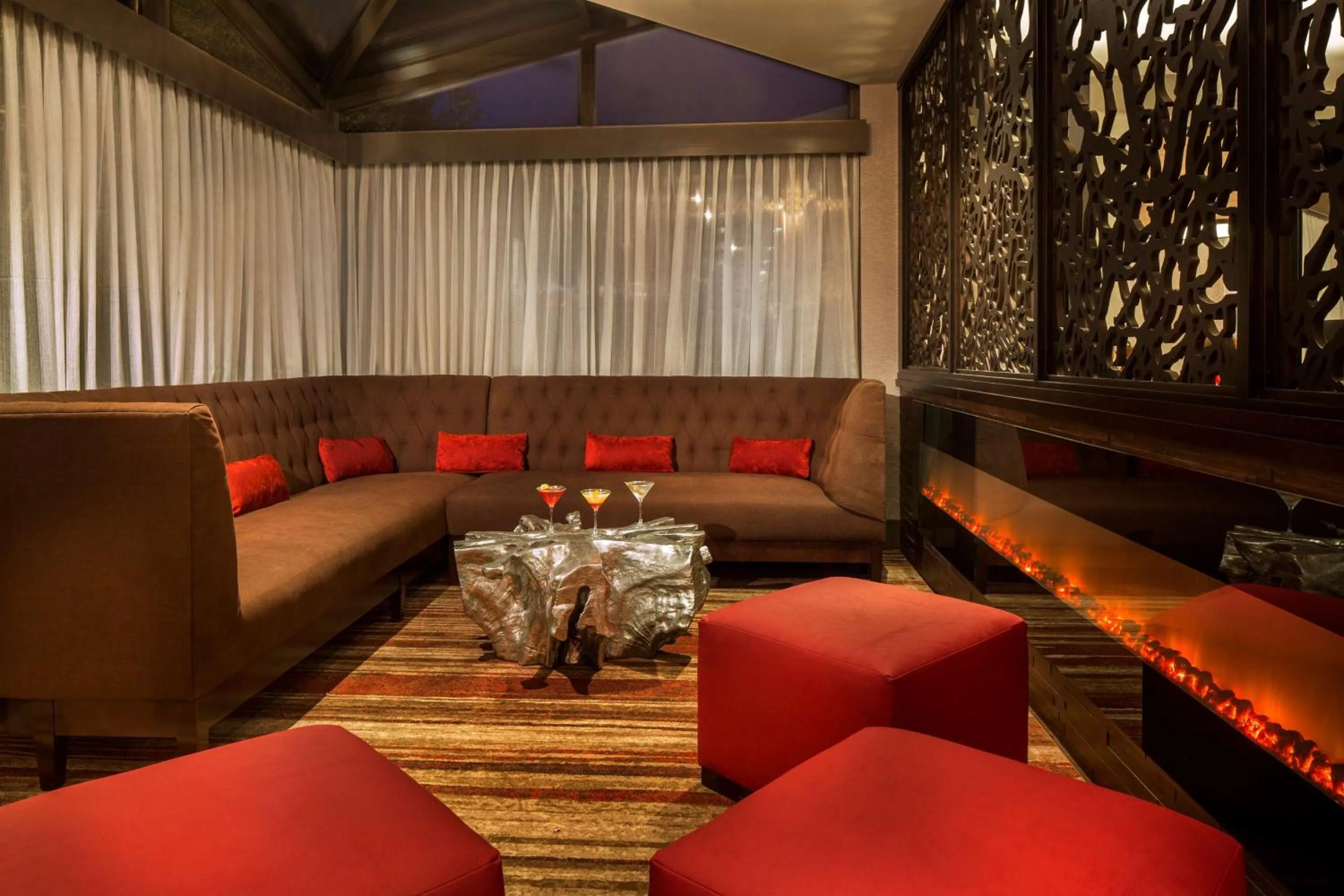 Restaurant/places to eat in DoubleTree by Hilton Hotel Largo Washington DC