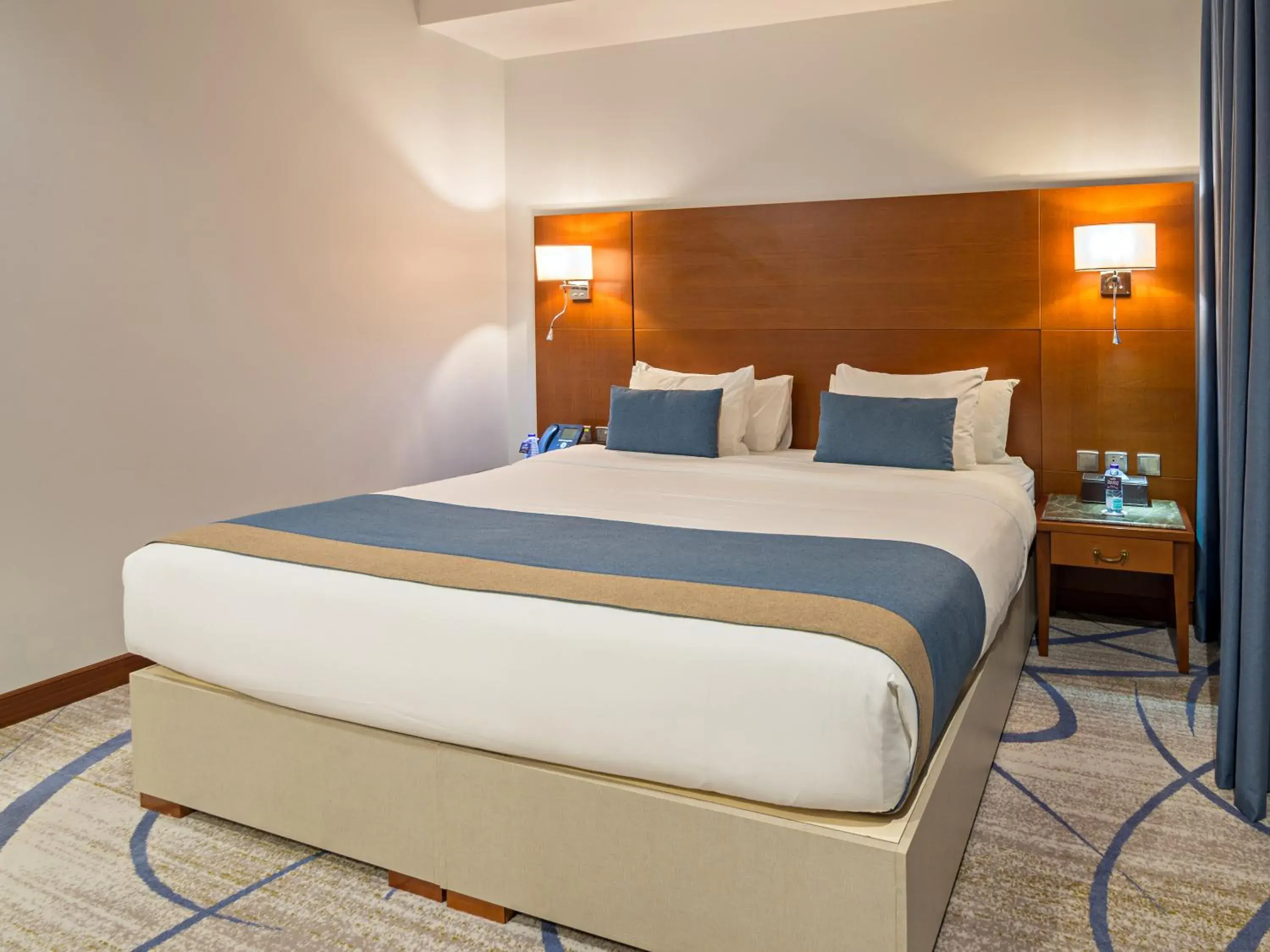 Bed in Jiwar Almasi Hotel Bed in Jiwar Almasi Hotel