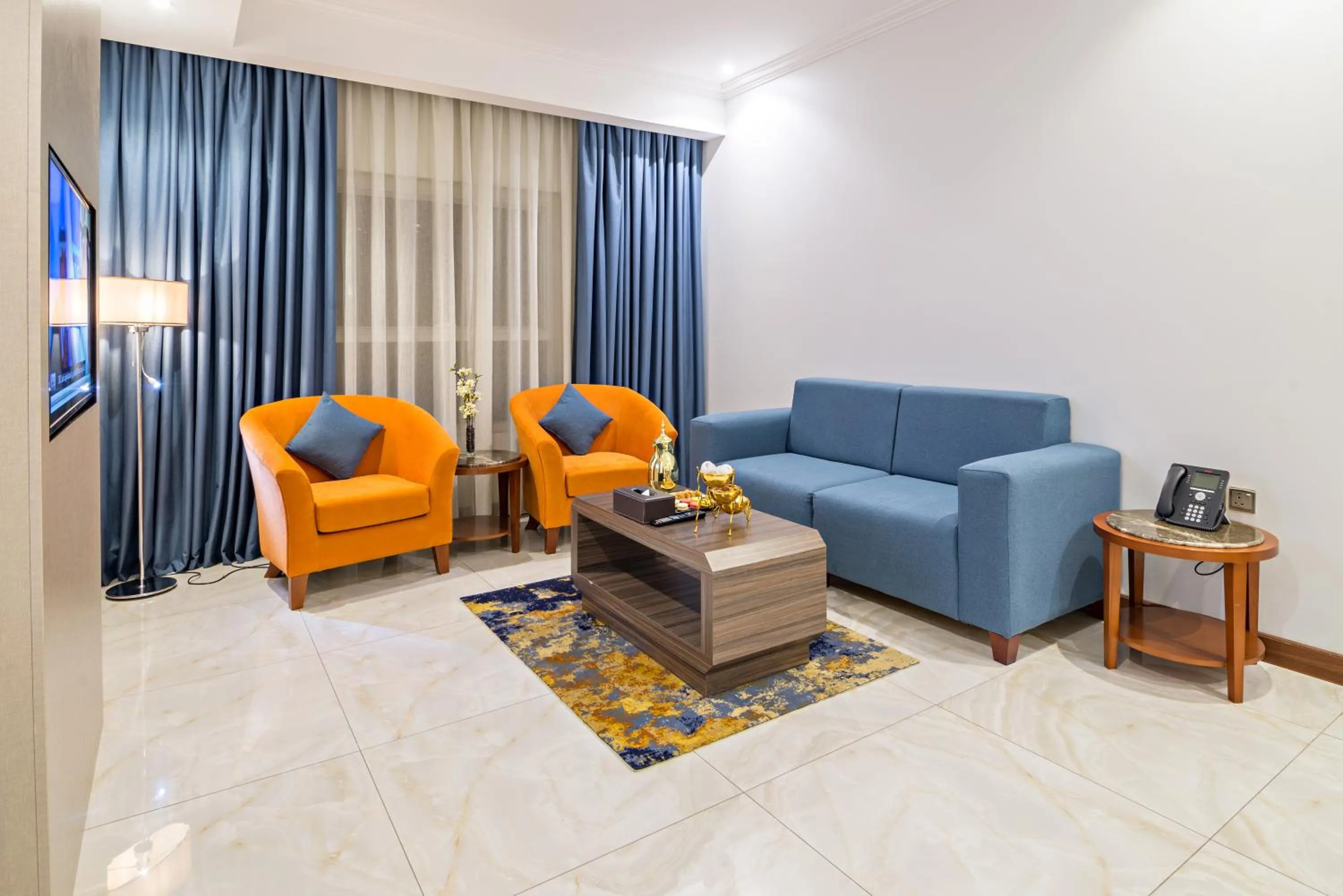 TV and multimedia in Jiwar Almasi Hotel