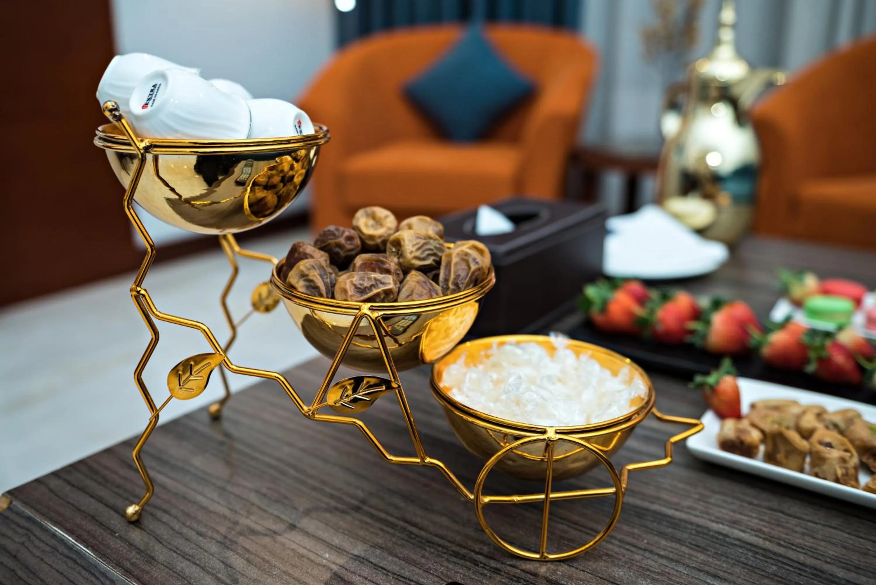 Food and drinks in Jiwar Almasi Hotel