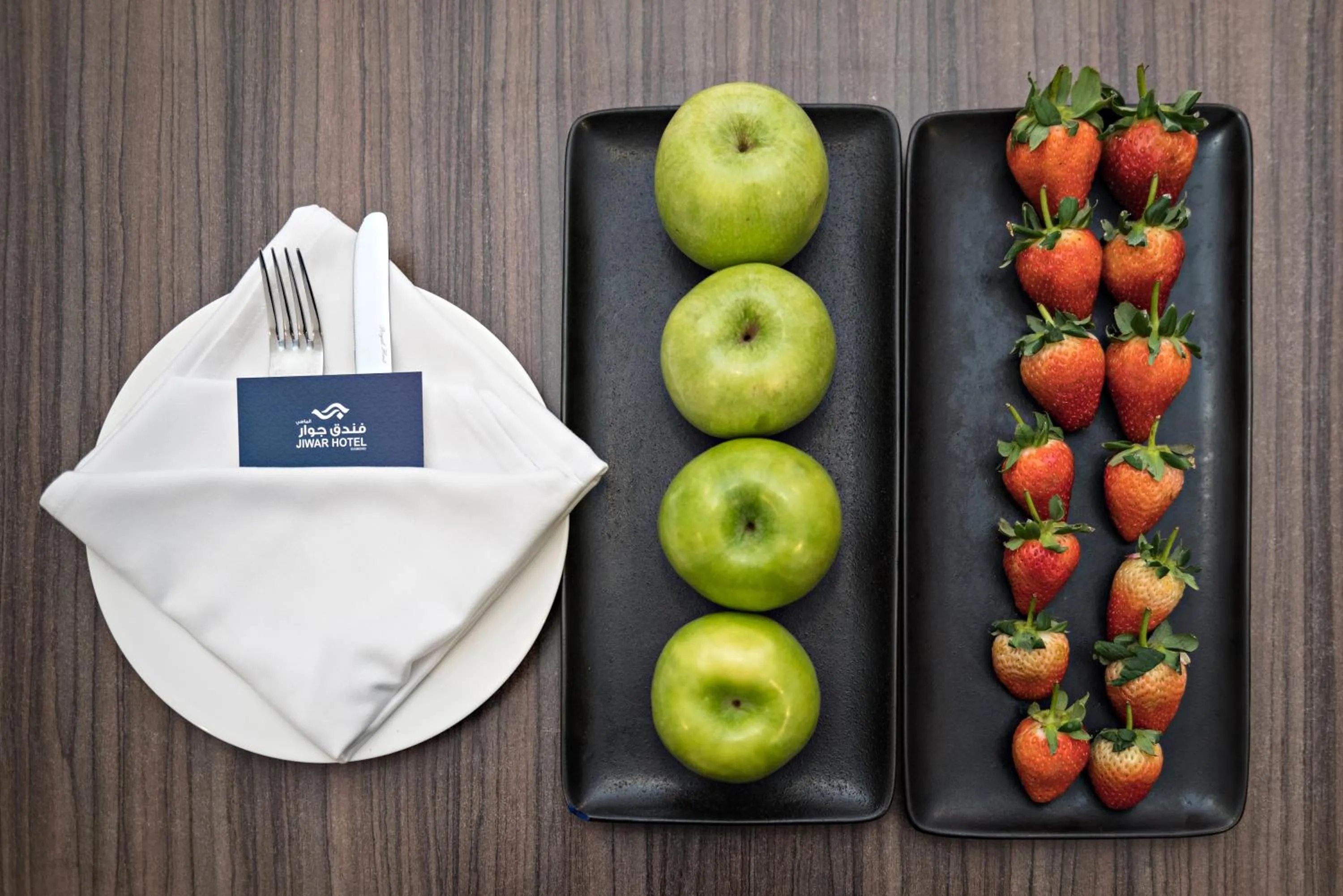 Food and drinks in Jiwar Almasi Hotel