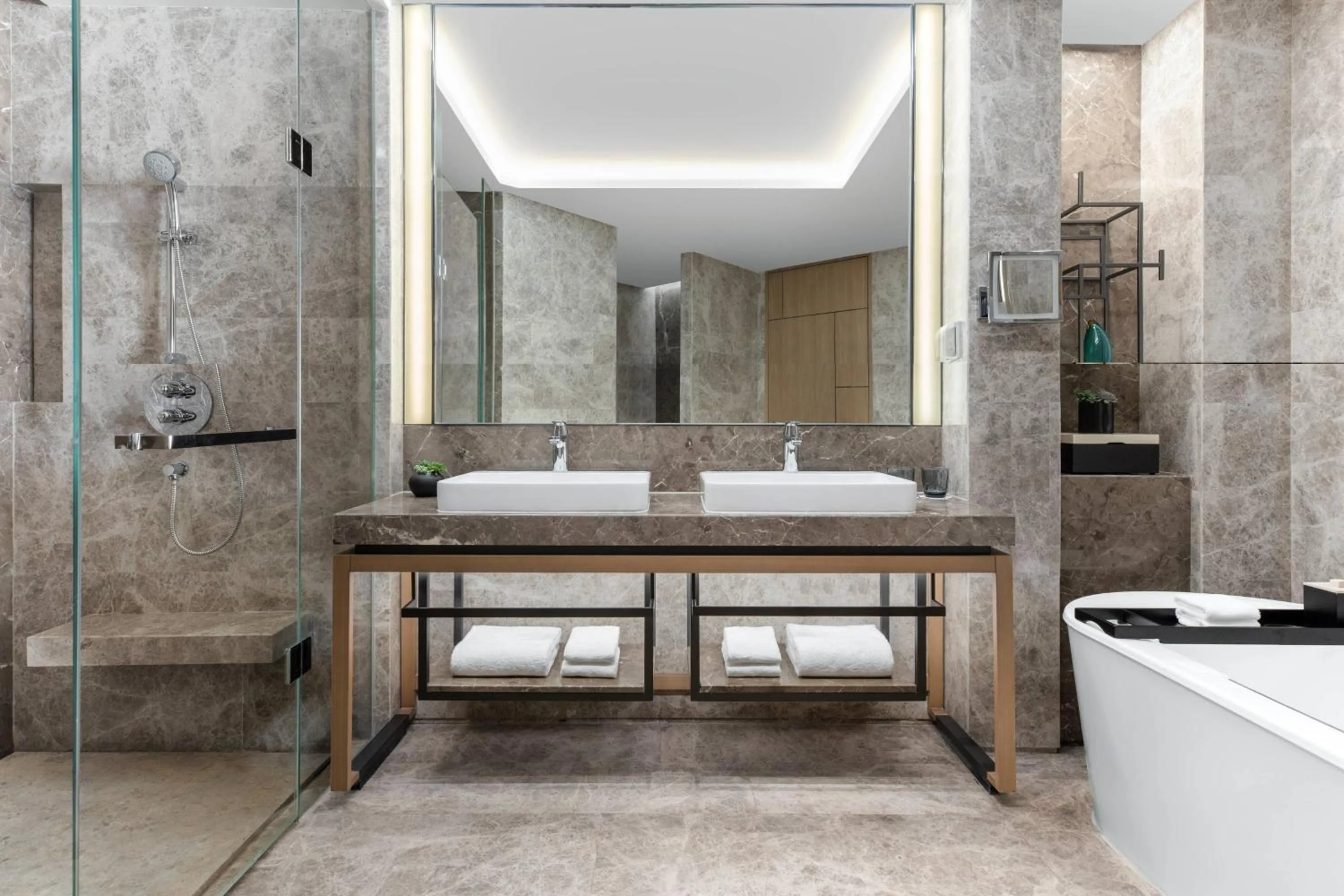 Bathroom in Xiamen Marriott Hotel Haicang