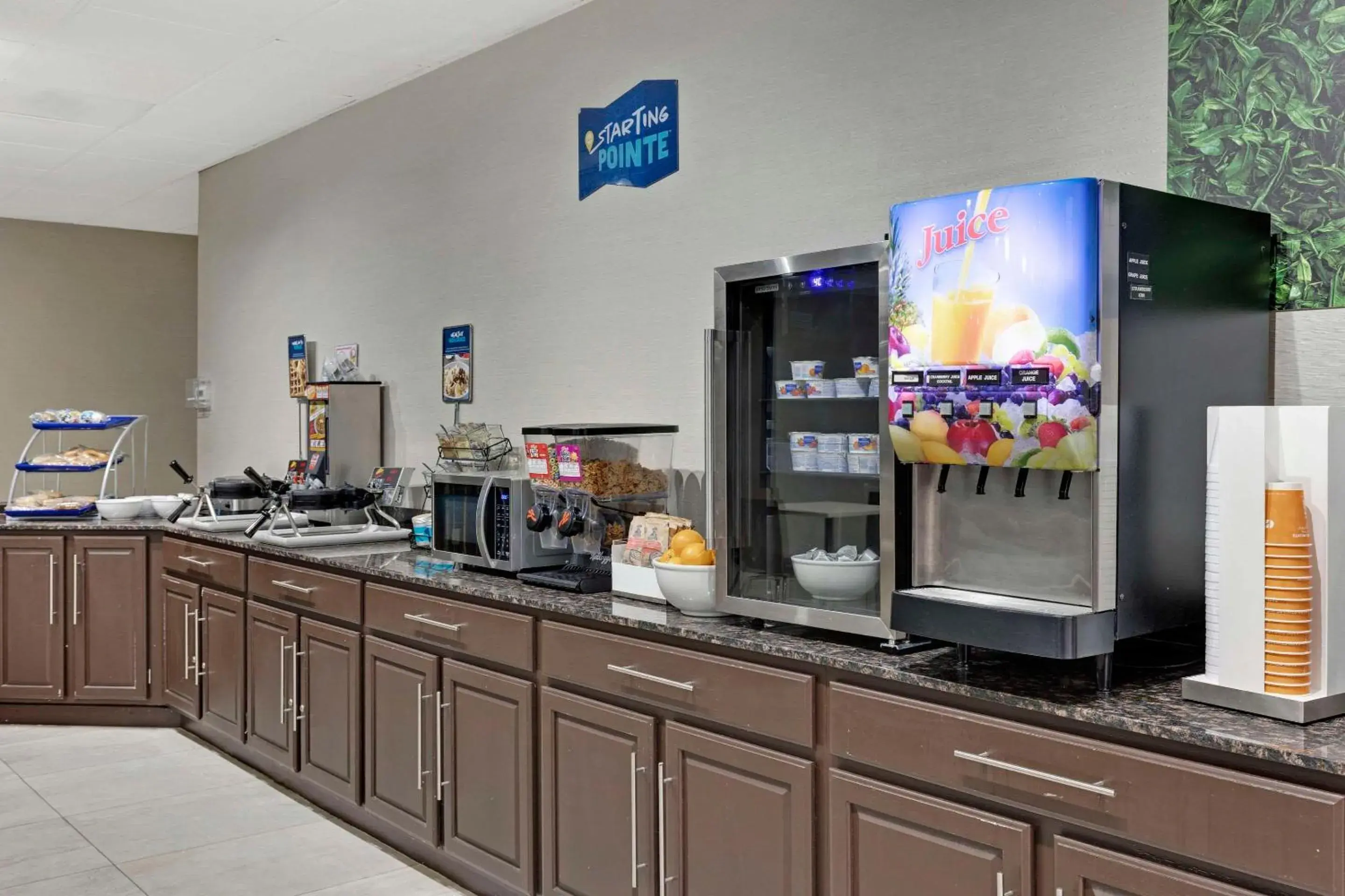 Breakfast in Clarion Pointe Near Erie Casino Breakfast in Clarion Pointe Near Erie Casino