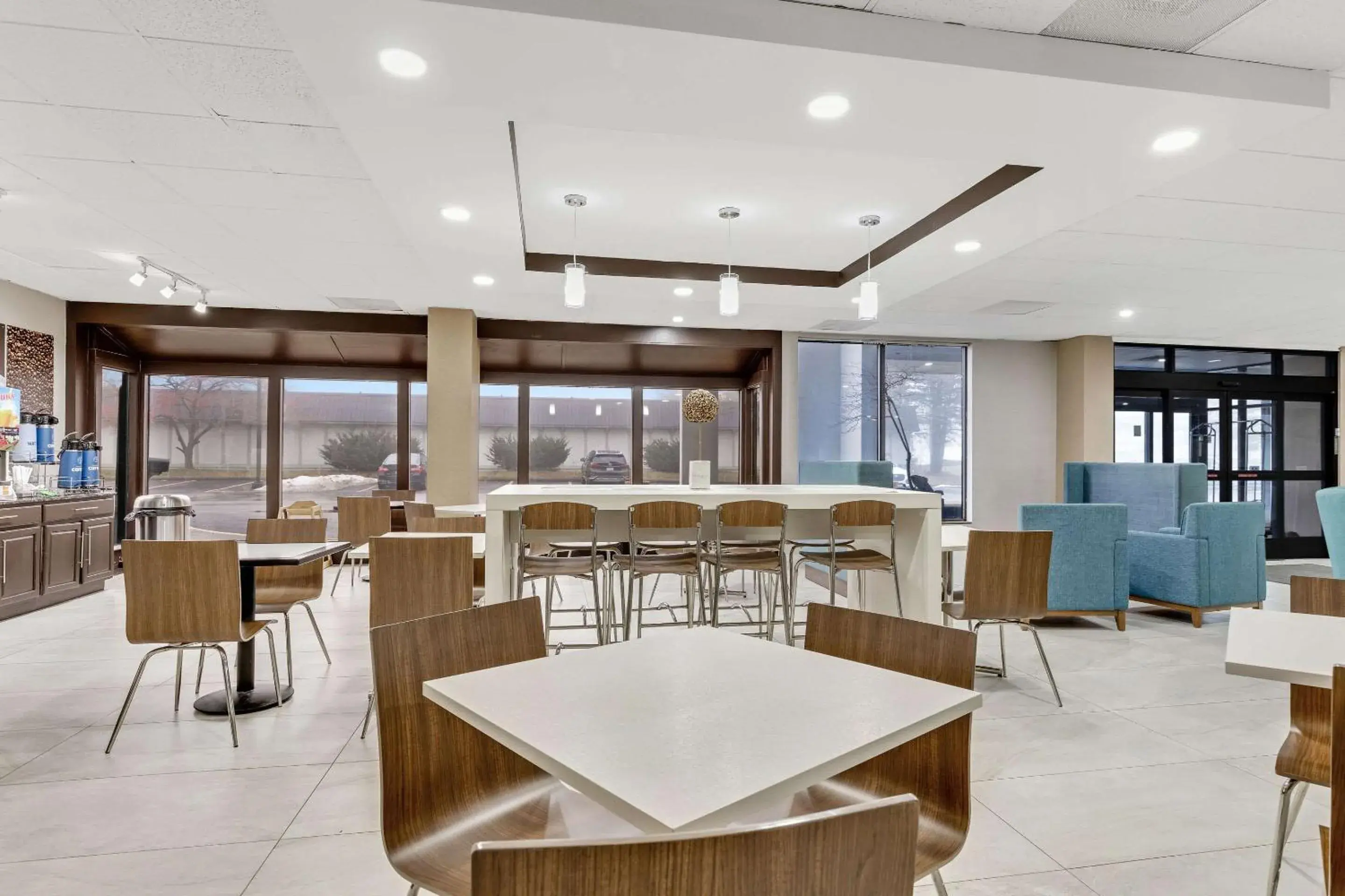 Lobby or reception in Clarion Pointe Near Erie Casino Lobby or reception in Clarion Pointe Near Erie Casino