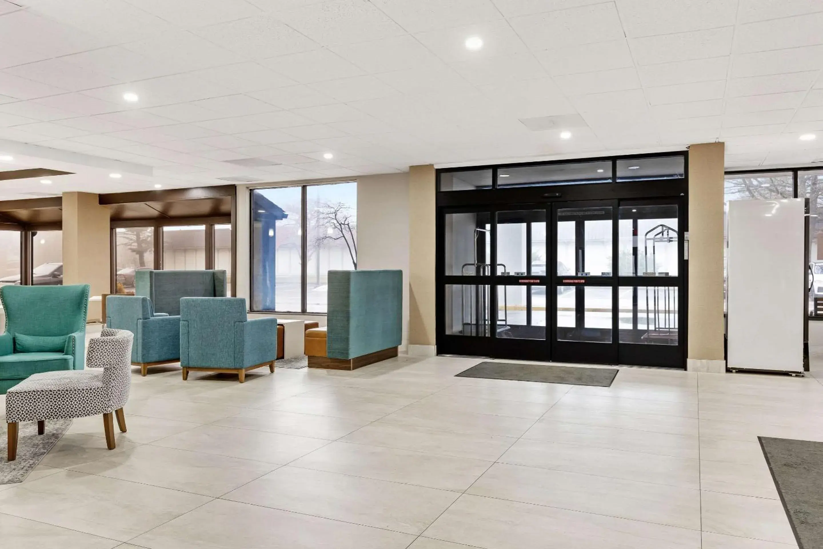 Lobby or reception in Clarion Pointe Near Erie Casino Lobby or reception in Clarion Pointe Near Erie Casino