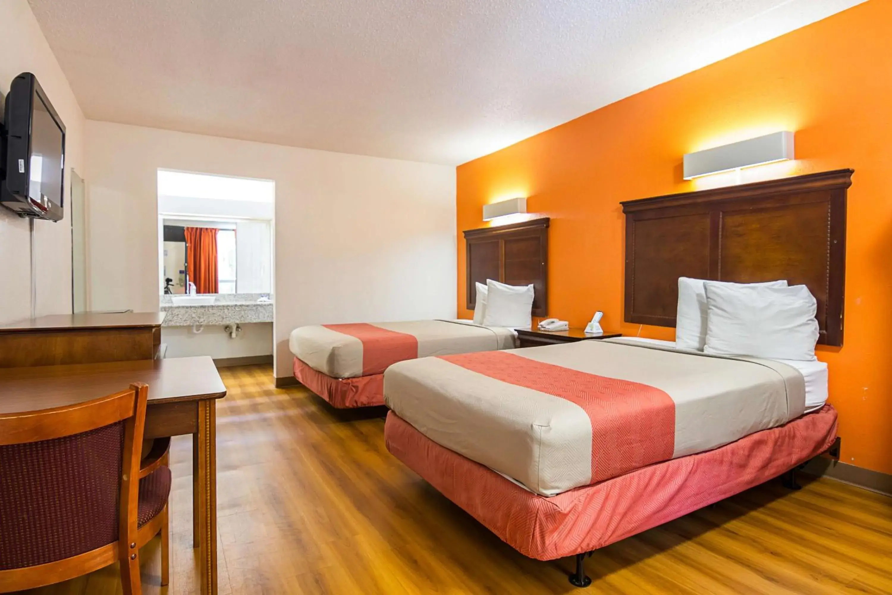 Quadruple Room - Non-Smoking in Motel 6-Conyers, GA Quadruple Room - Non-Smoking in Motel 6-Conyers, GA