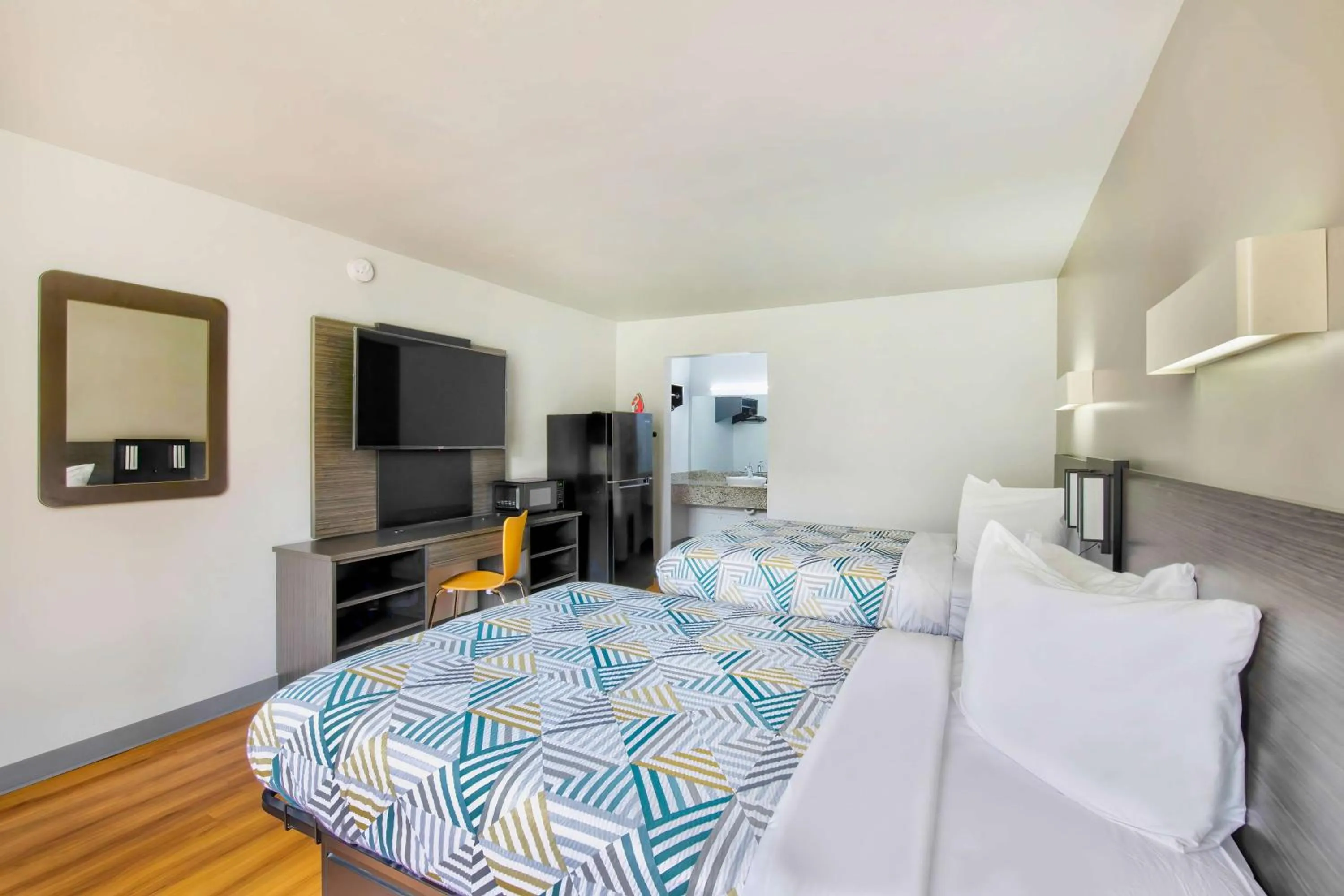 Bedroom, Bed in Motel 6-Conyers, GA