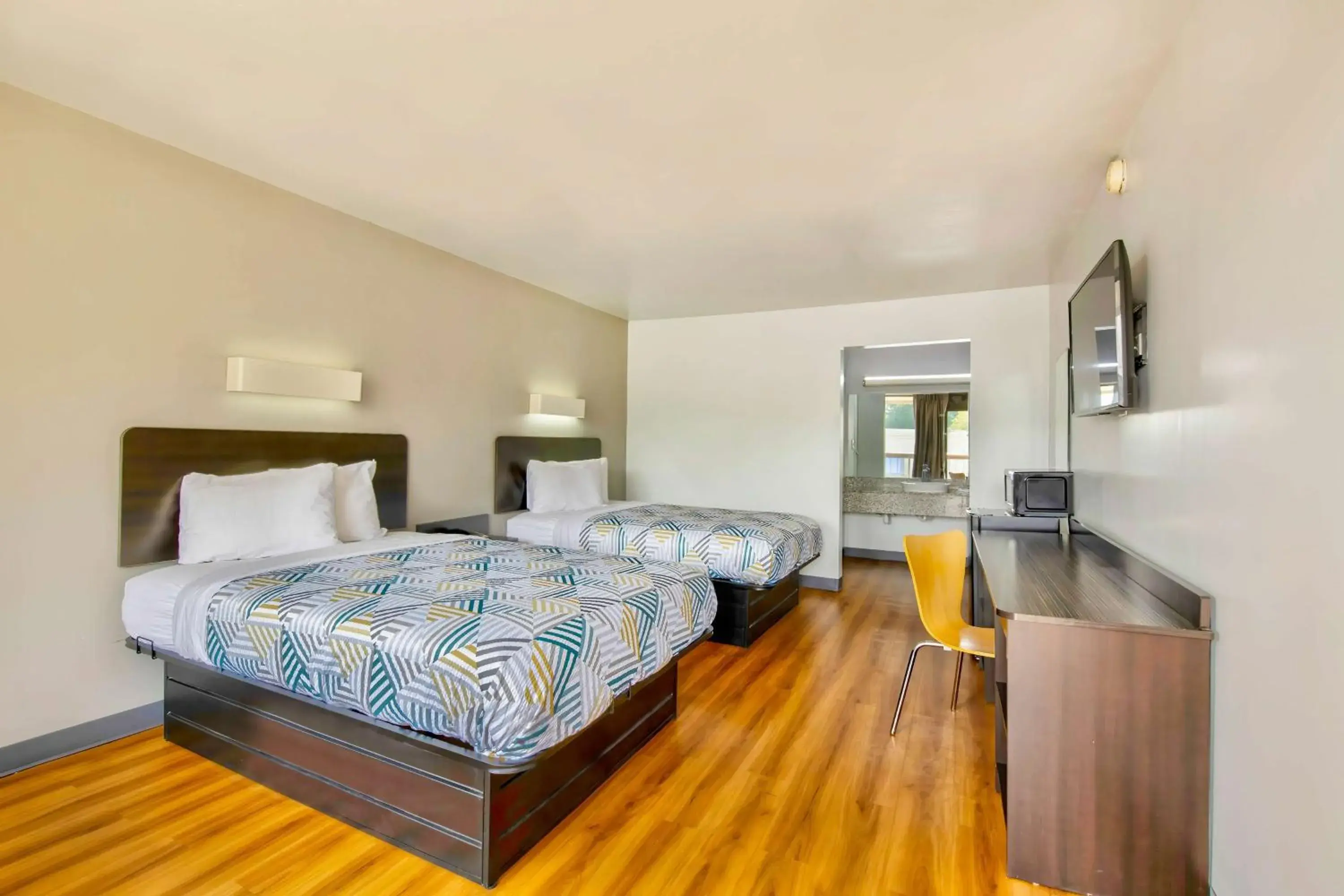 Quadruple Room - Disability Access - Smoking in Motel 6-Conyers, GA Quadruple Room - Disability Access - Smoking in Motel 6-Conyers, GA