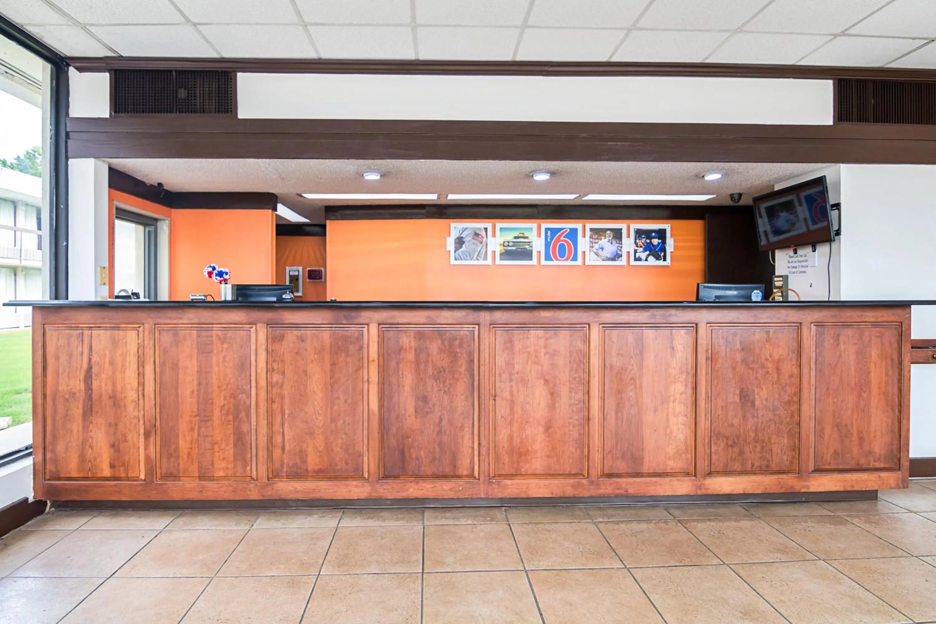Lobby or reception in Motel 6-Conyers, GA