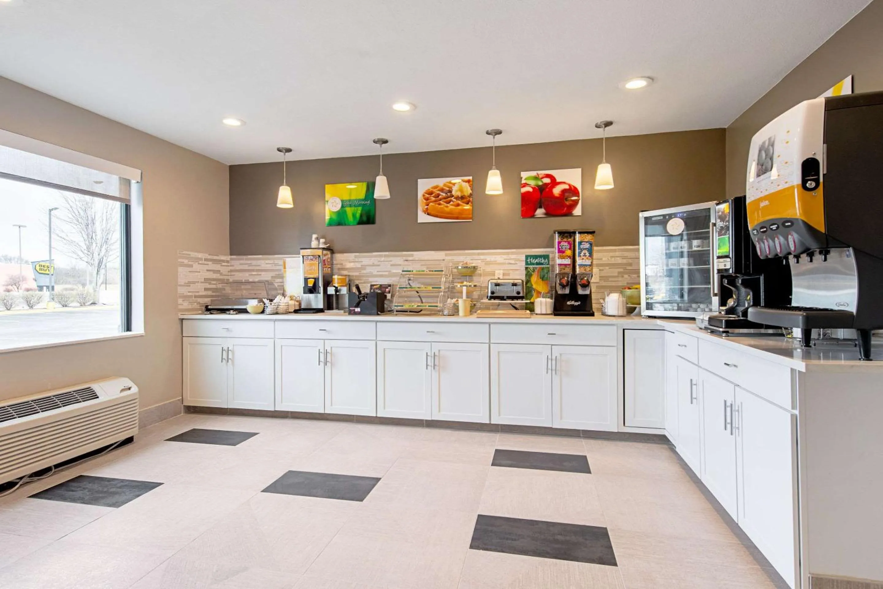 Restaurant/places to eat in Quality Inn Mishawaka - South Bend