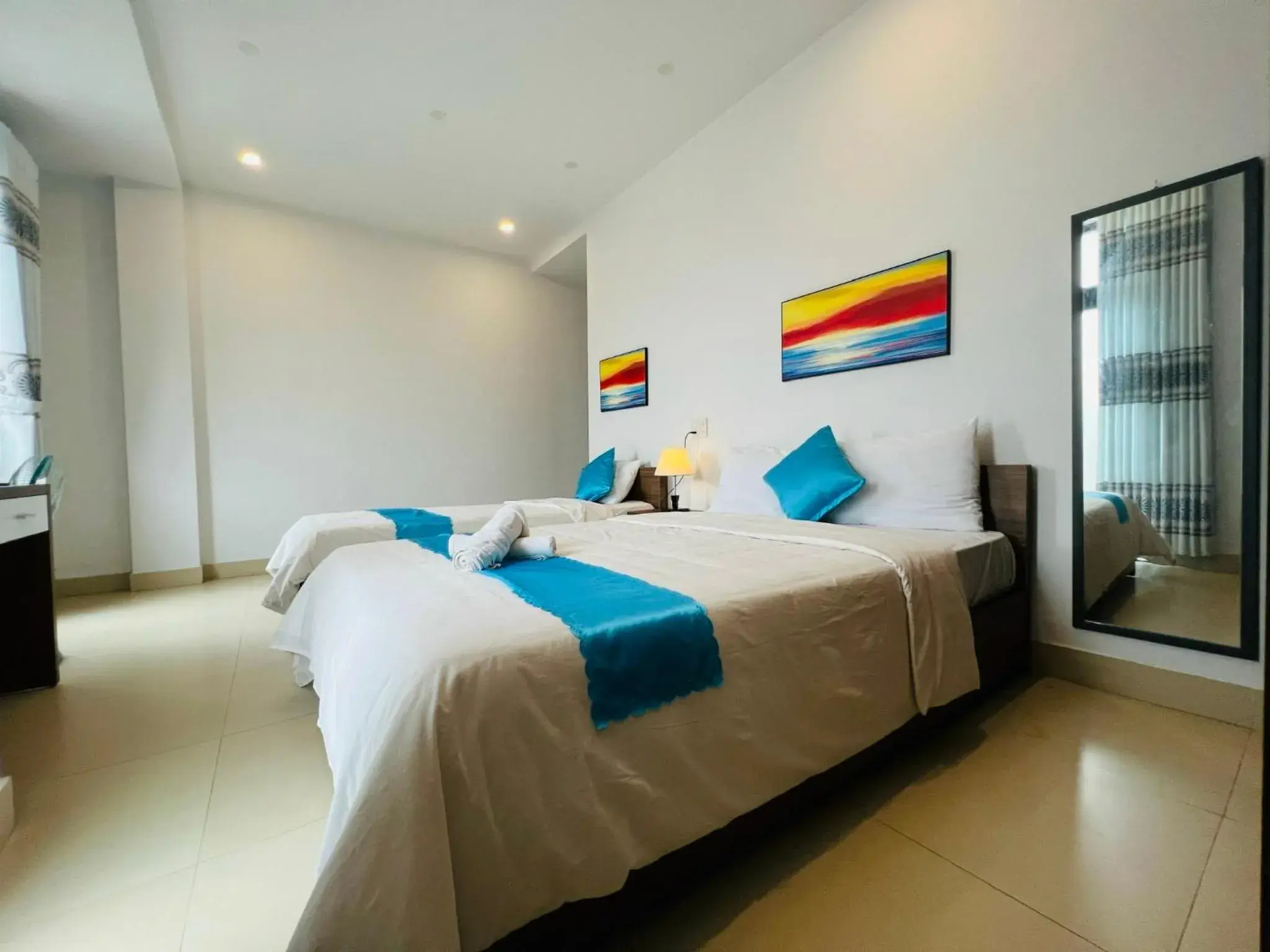 Family Room with Balcony in candyinn Family Room with Balcony in candyinn