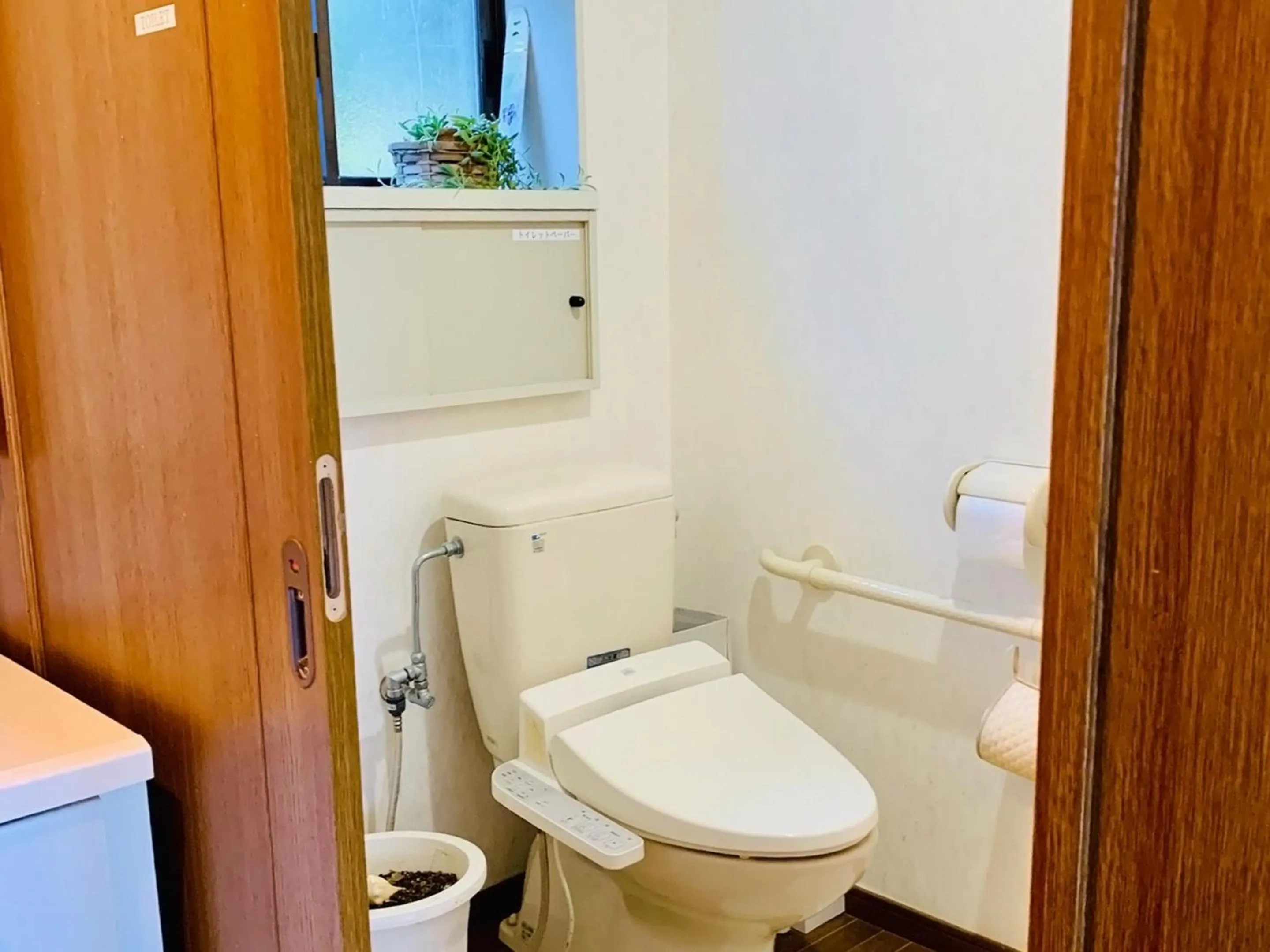 Toilet in Guesthouse IKETA