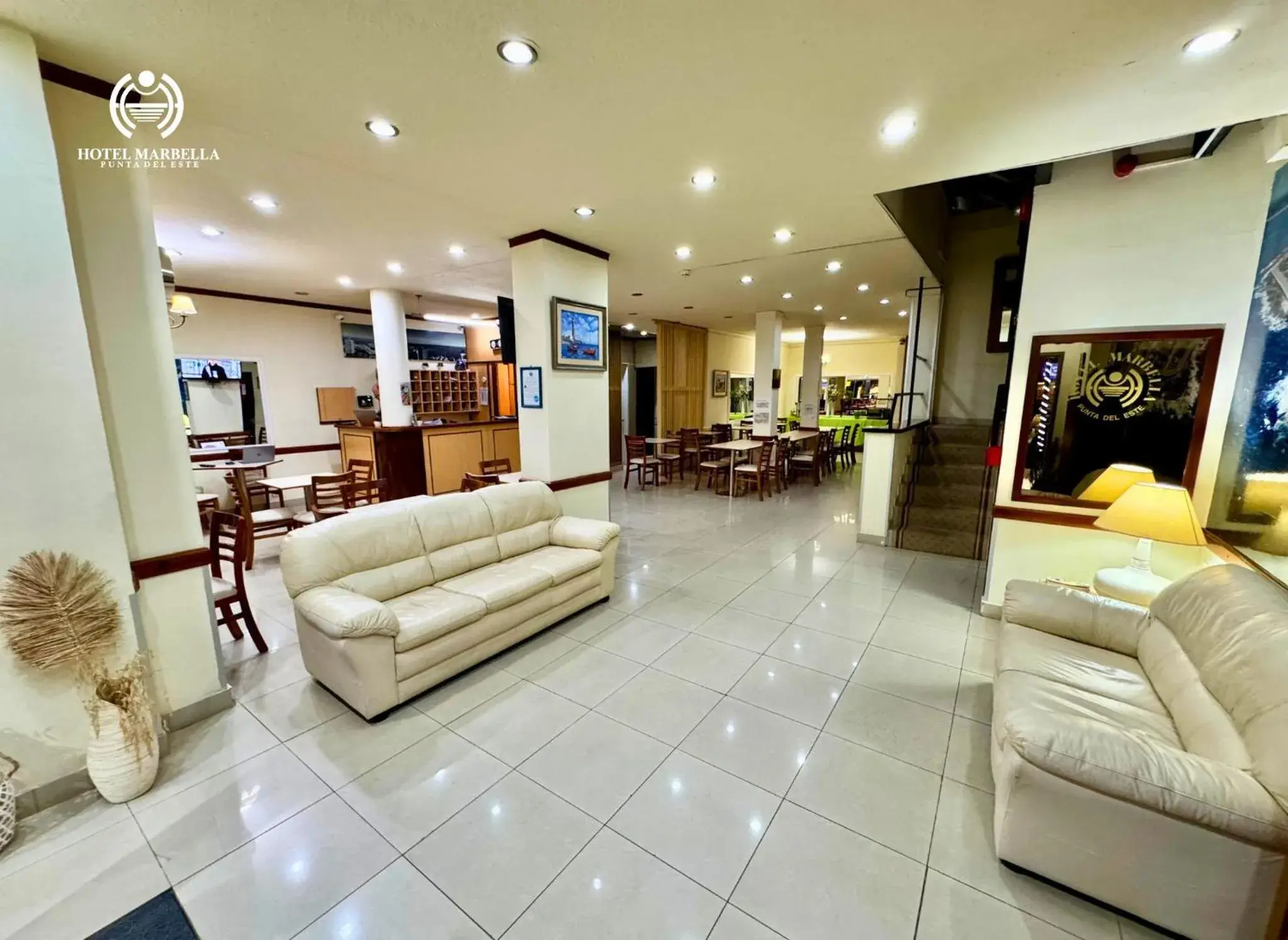 Living room in Hotel Marbella Living room in Hotel Marbella