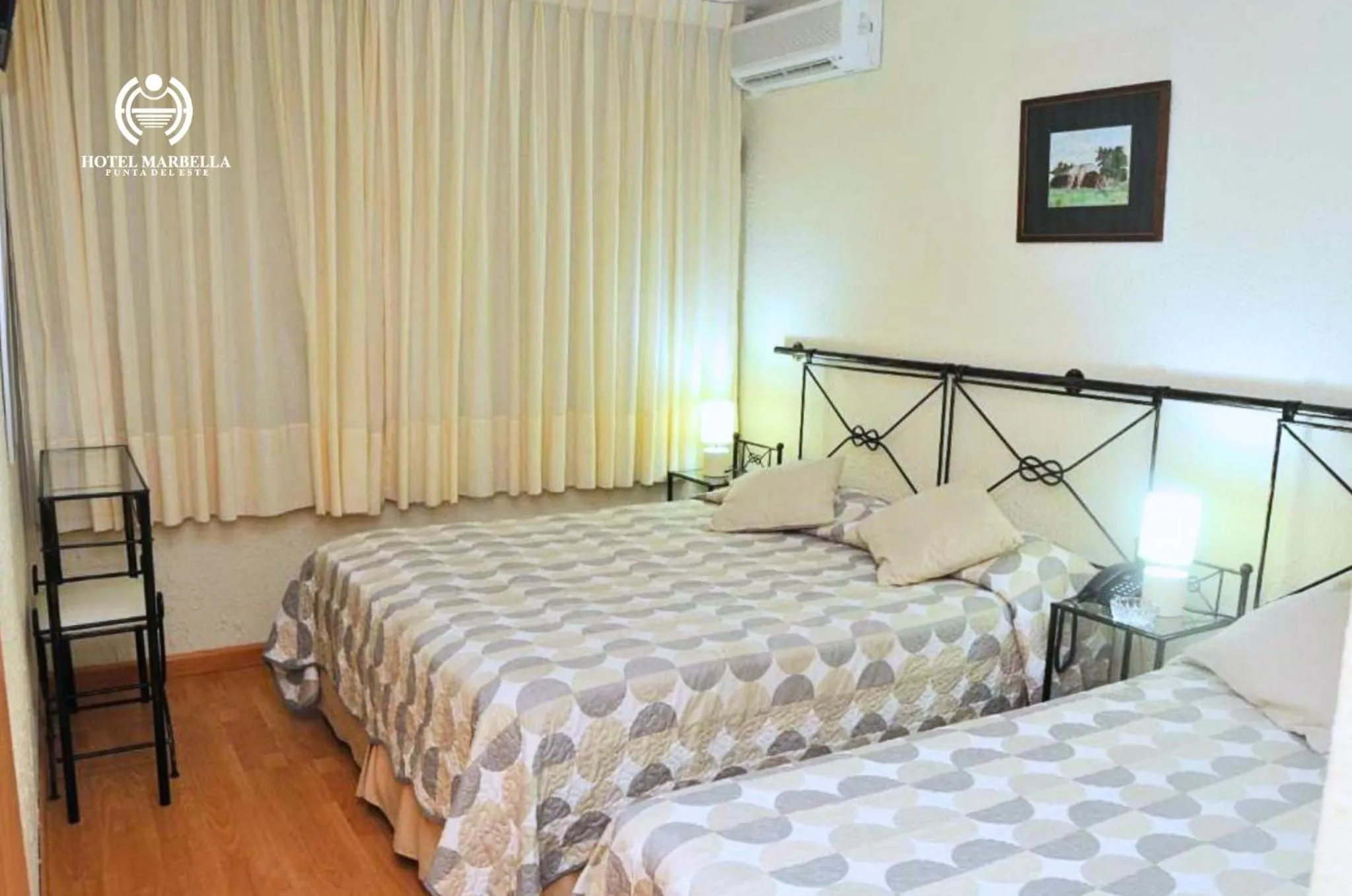 Bed in Hotel Marbella