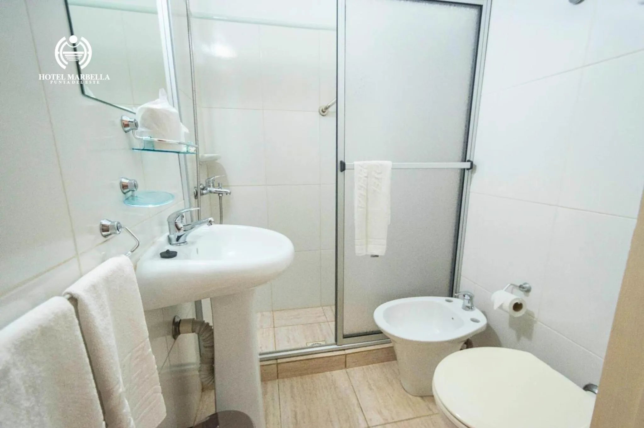 Shower in Hotel Marbella