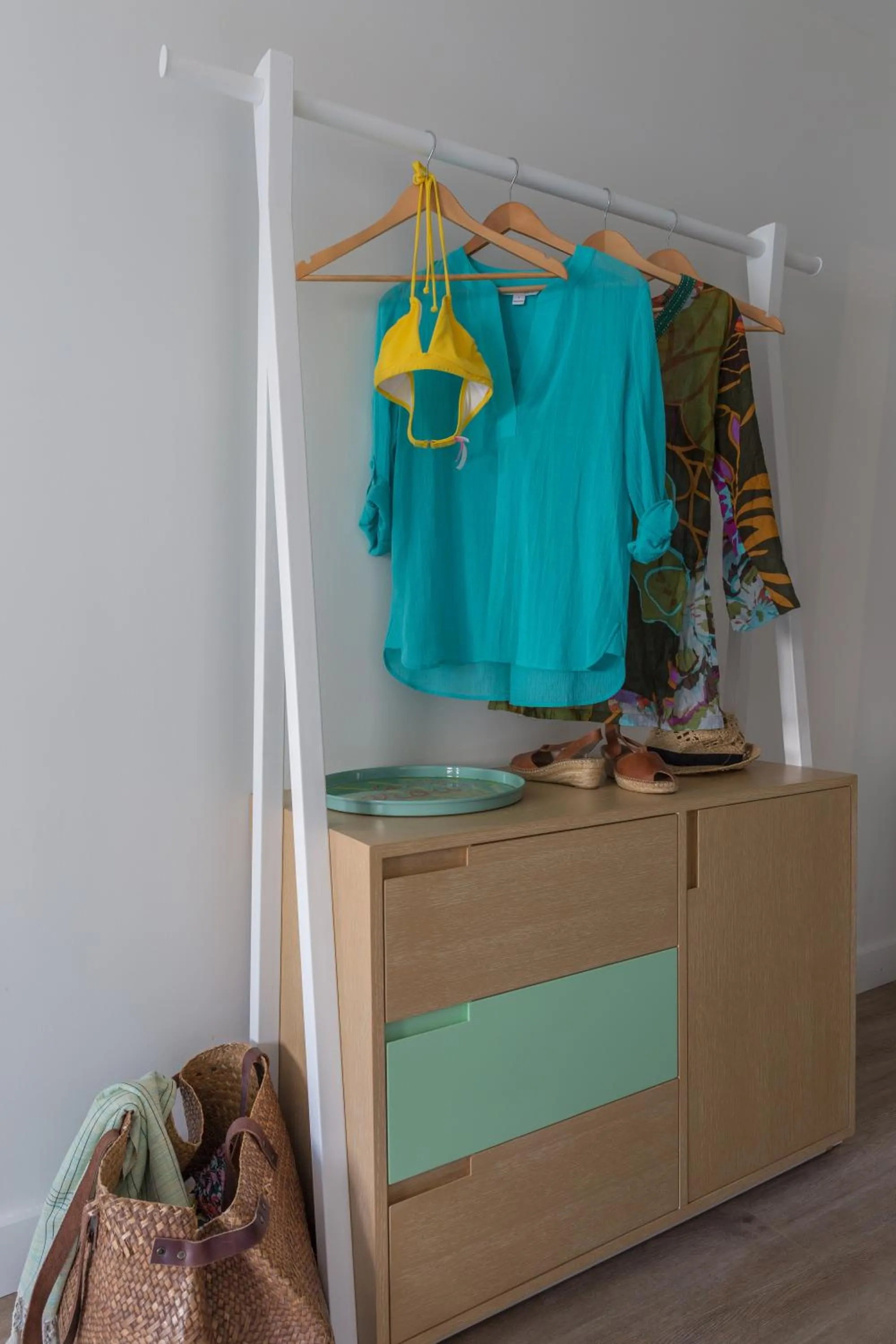 wardrobe in Summercamp