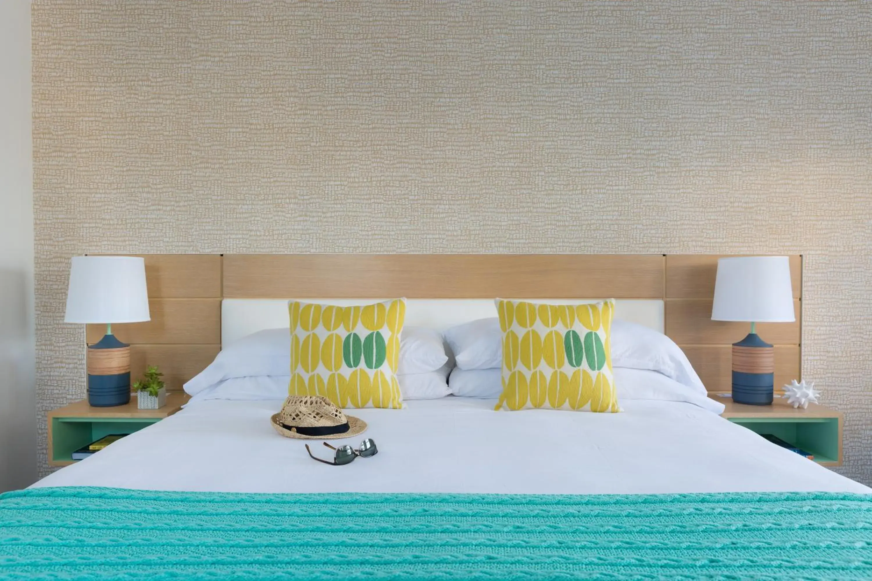 Queen Room in Summercamp Queen Room in Summercamp