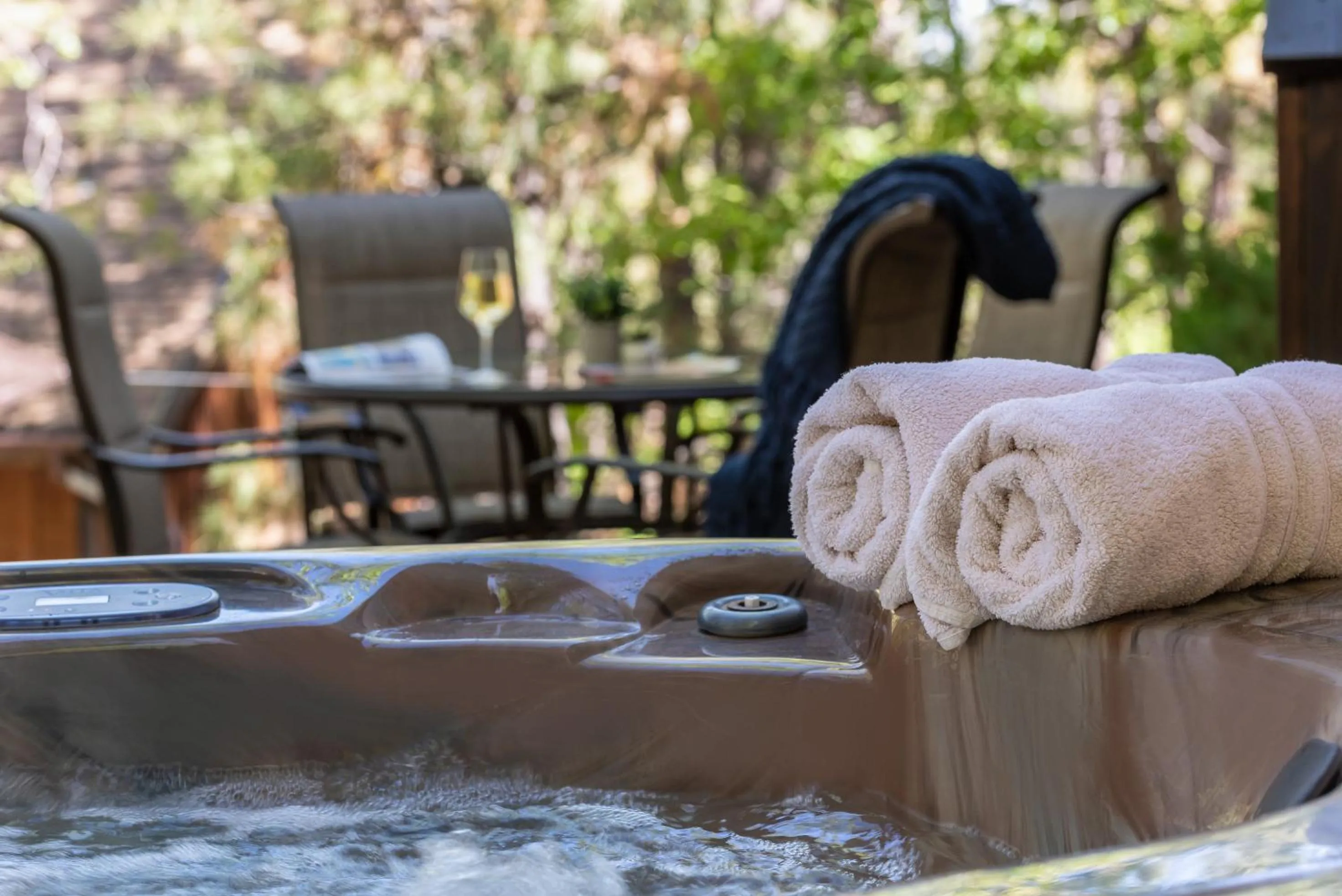 Patio in Sheridan House Inn- Adult Only Accommodation