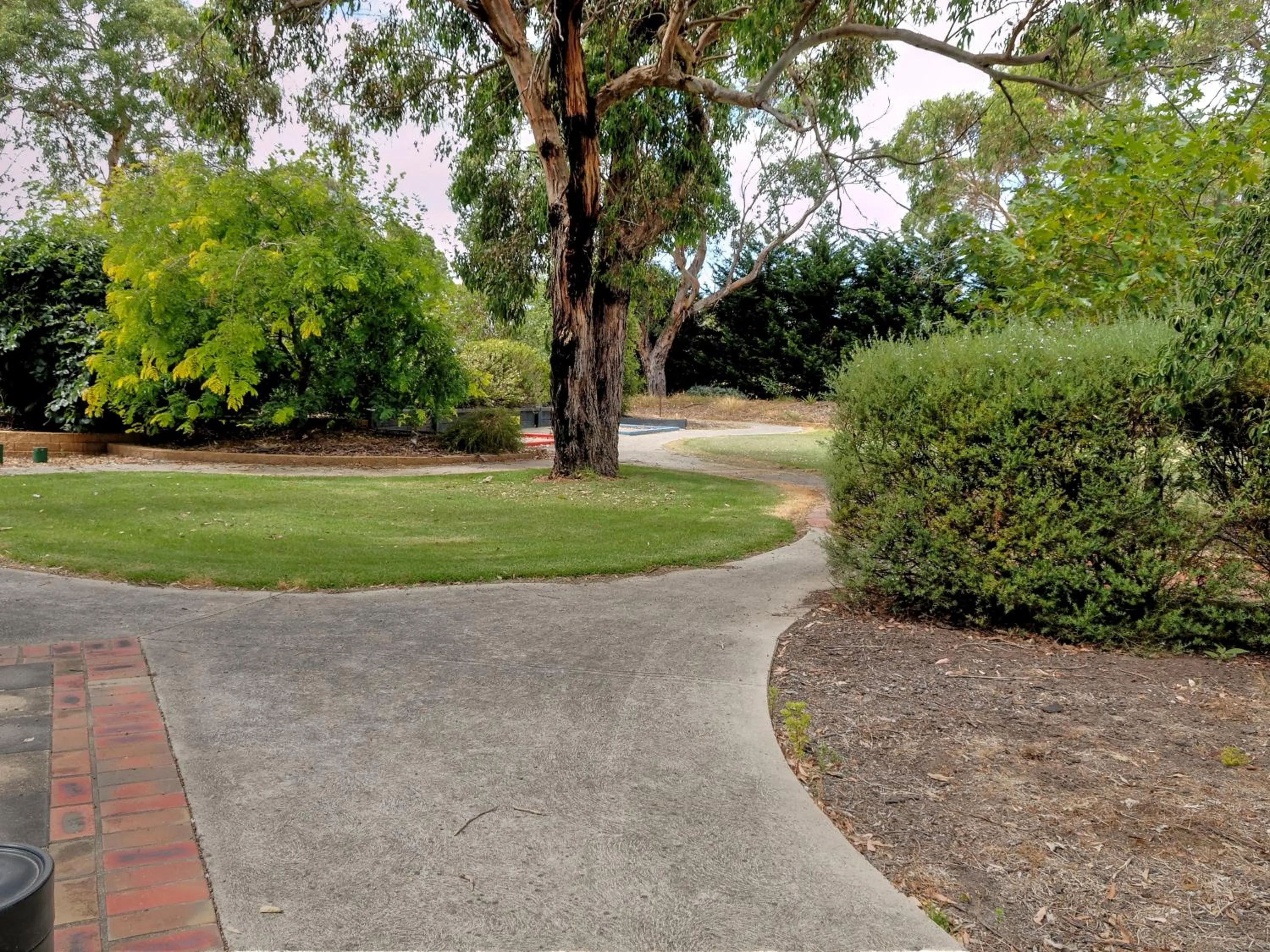 Property building, Garden in Woodbyne Resort